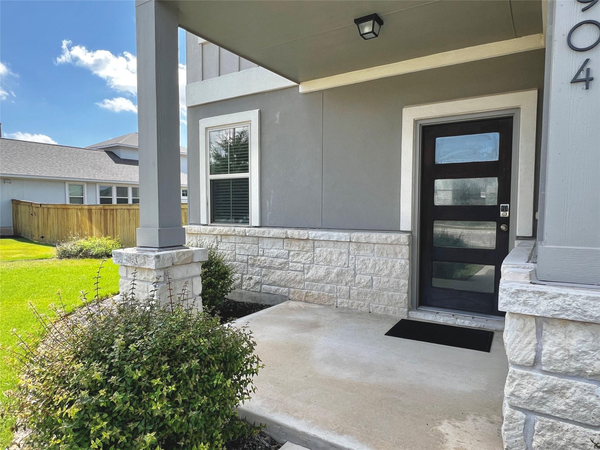 2904 Sage Ranch DR, Leander, TX 78641 photo 2