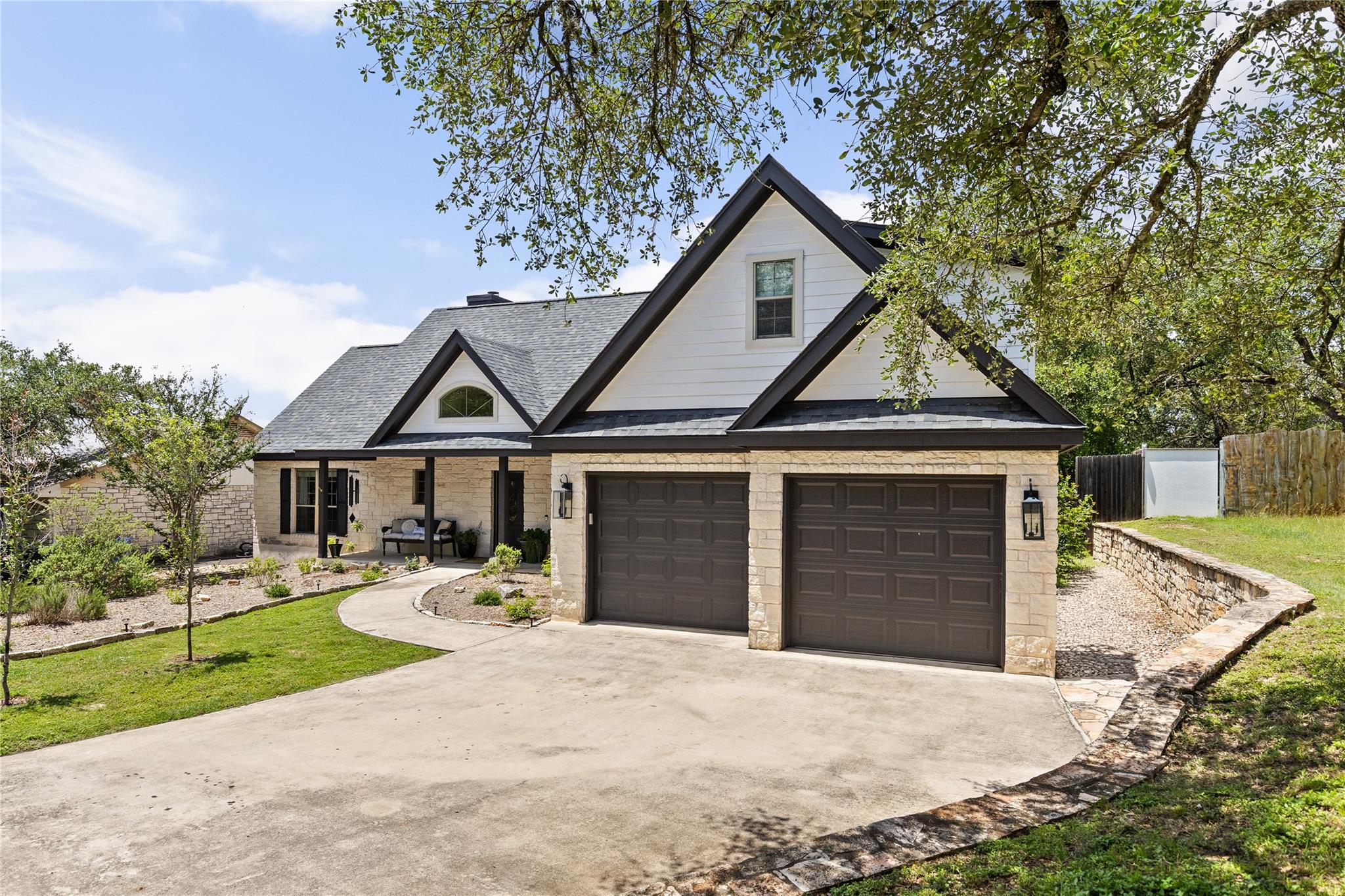 39 Pebblebrook LN, Wimberley, TX 78676 photo 5