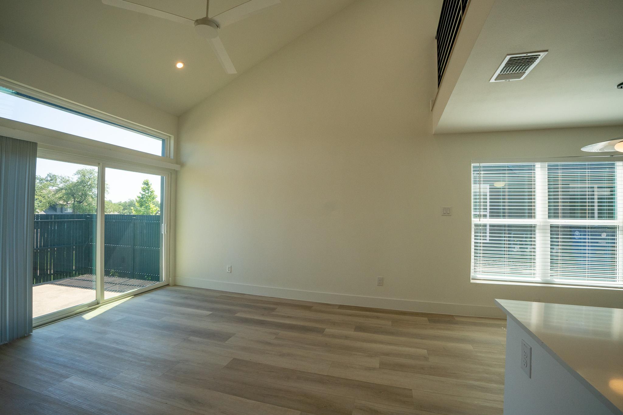 1905 Albury CV #A, Austin, TX 78758 photo 4