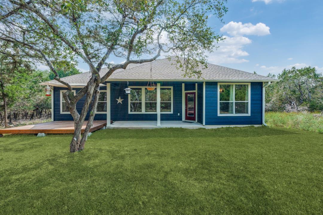 1848 tanglewood TRL, Spring Branch, TX 78070 photo 2