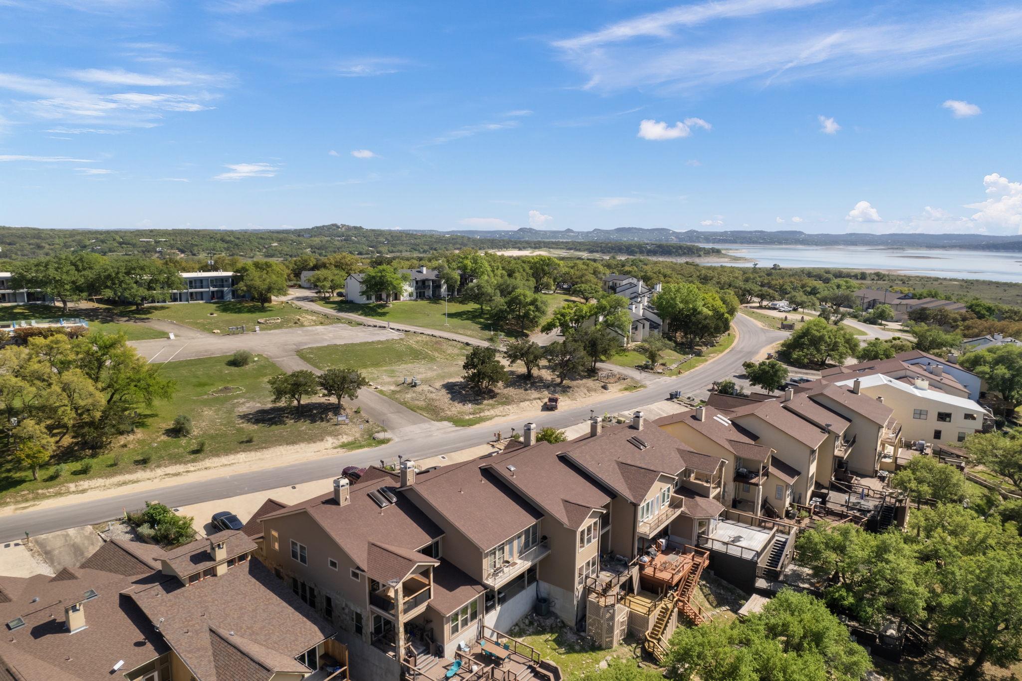 970 Parkview DR, Canyon Lake, TX 78133 photo 4