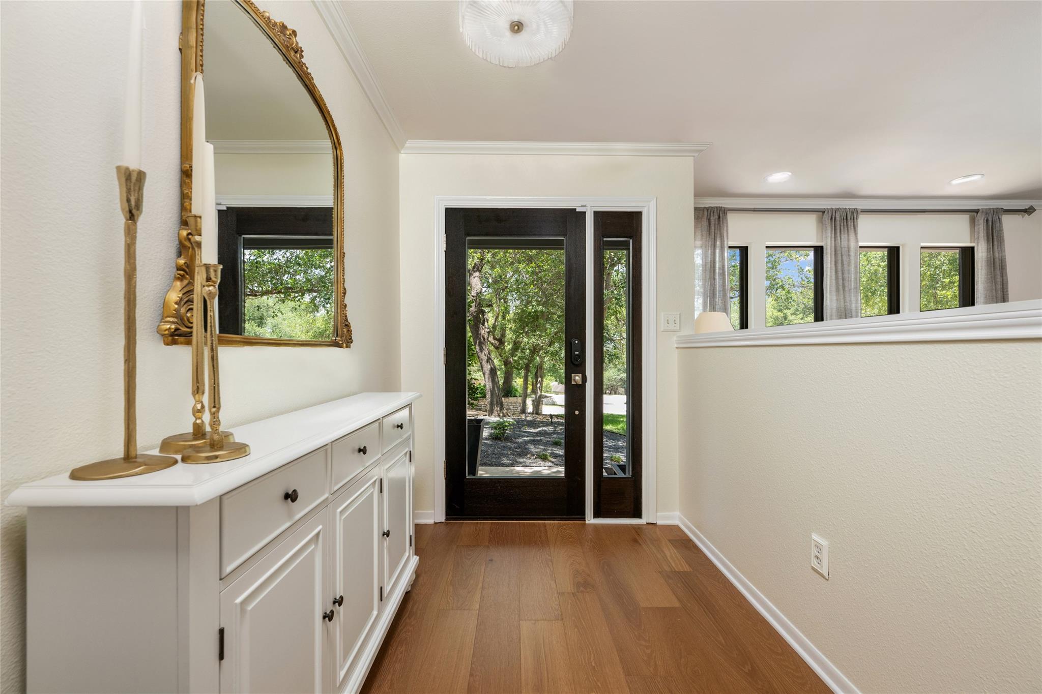 8400 Mesa Doble LN, Austin, TX 78759 photo 2