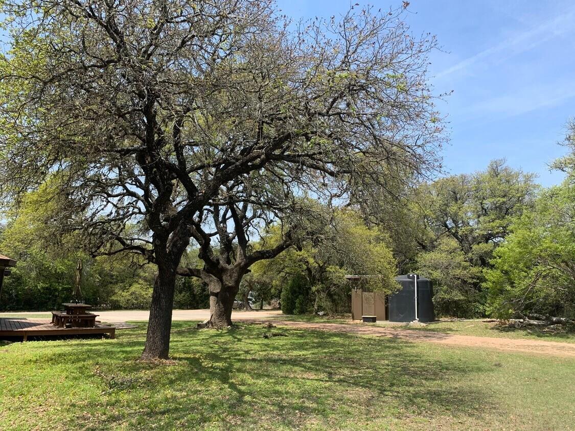 4225 Highway 290, Dripping Springs, TX 78620 photo 3