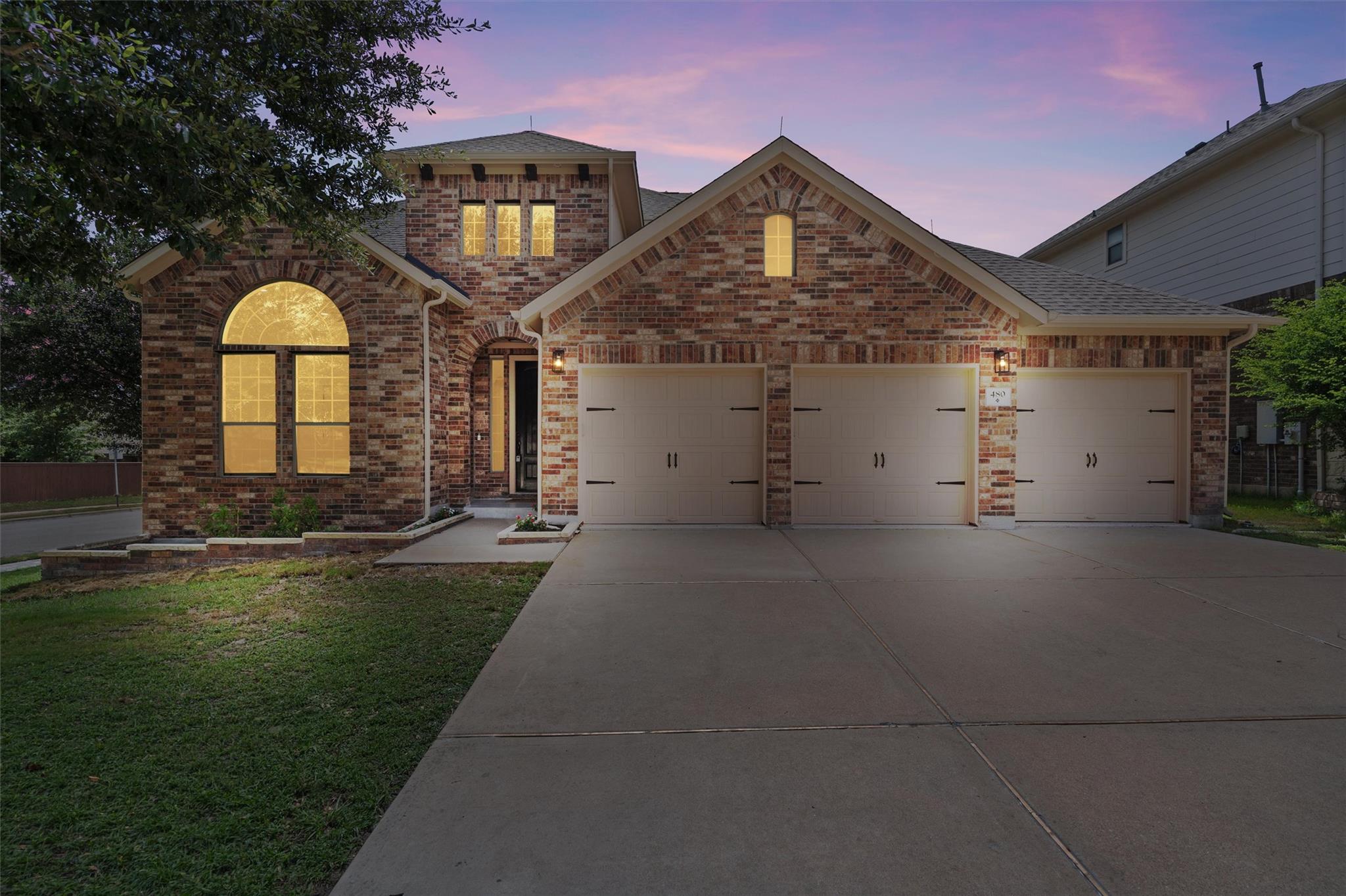 480 Monahans DR, Georgetown, TX 78628 photo 3