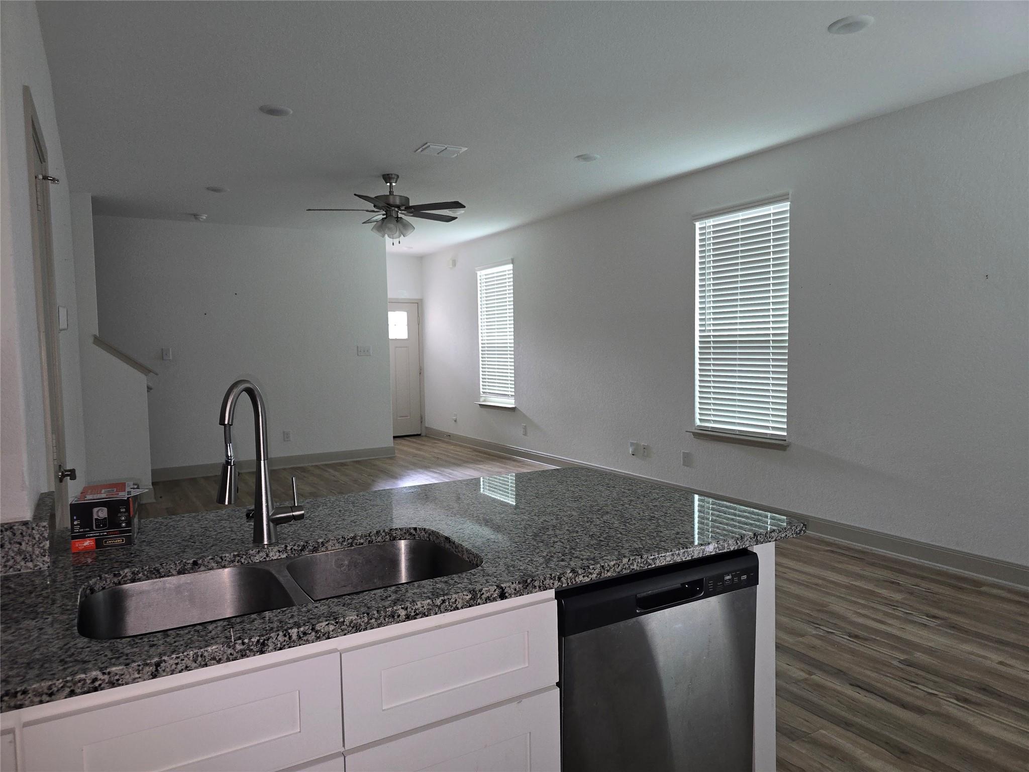 7520 Magnolia Village VLG #101, San Antonio, TX 78252 photo 5