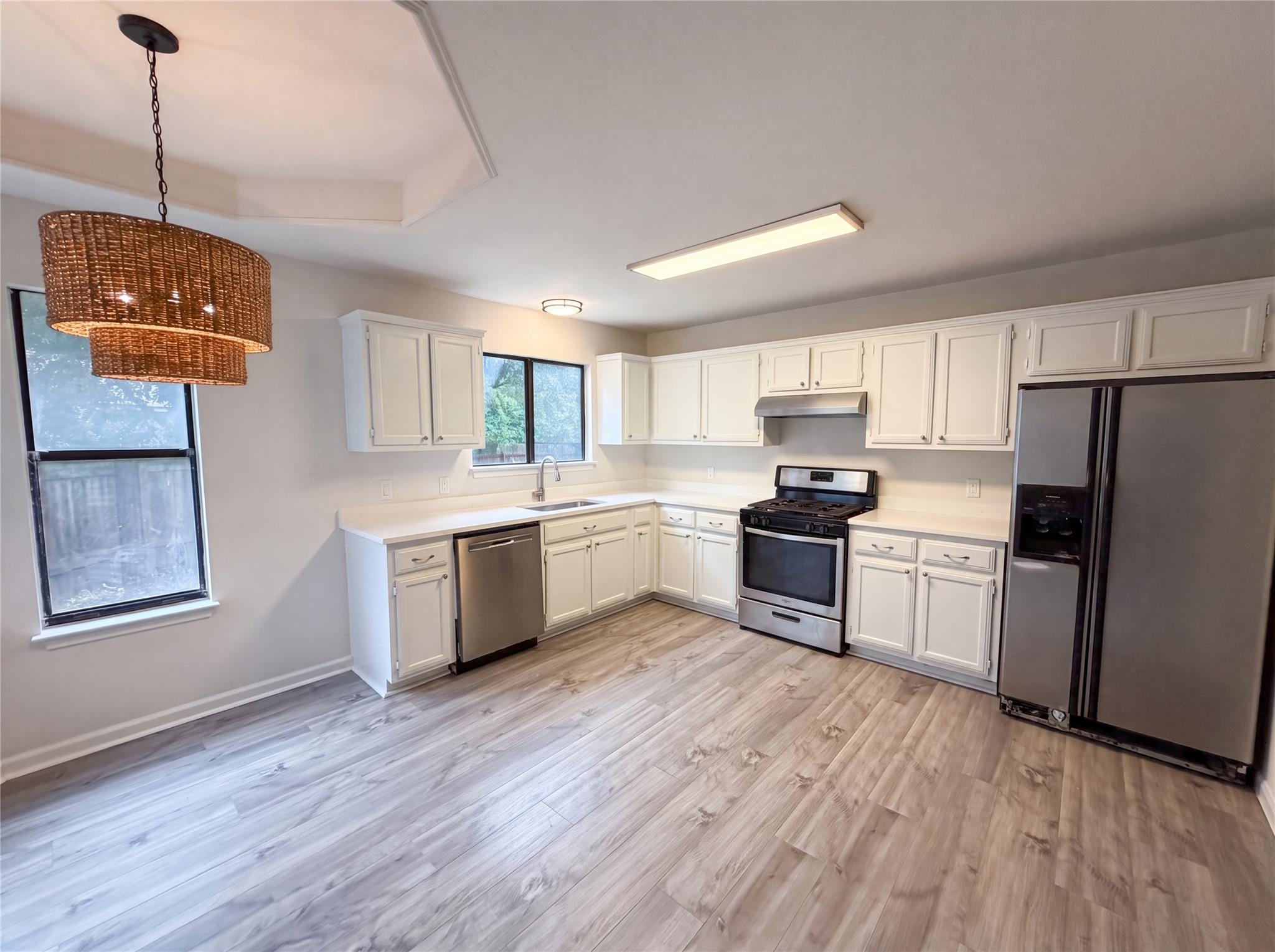 1517 River Oak DR, Leander, TX 78641 photo 2