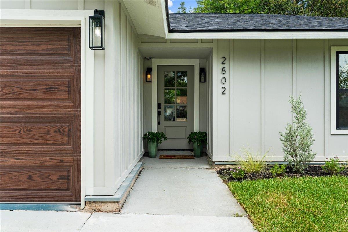 2802 Leeds CV, Austin, TX 78745 photo 2