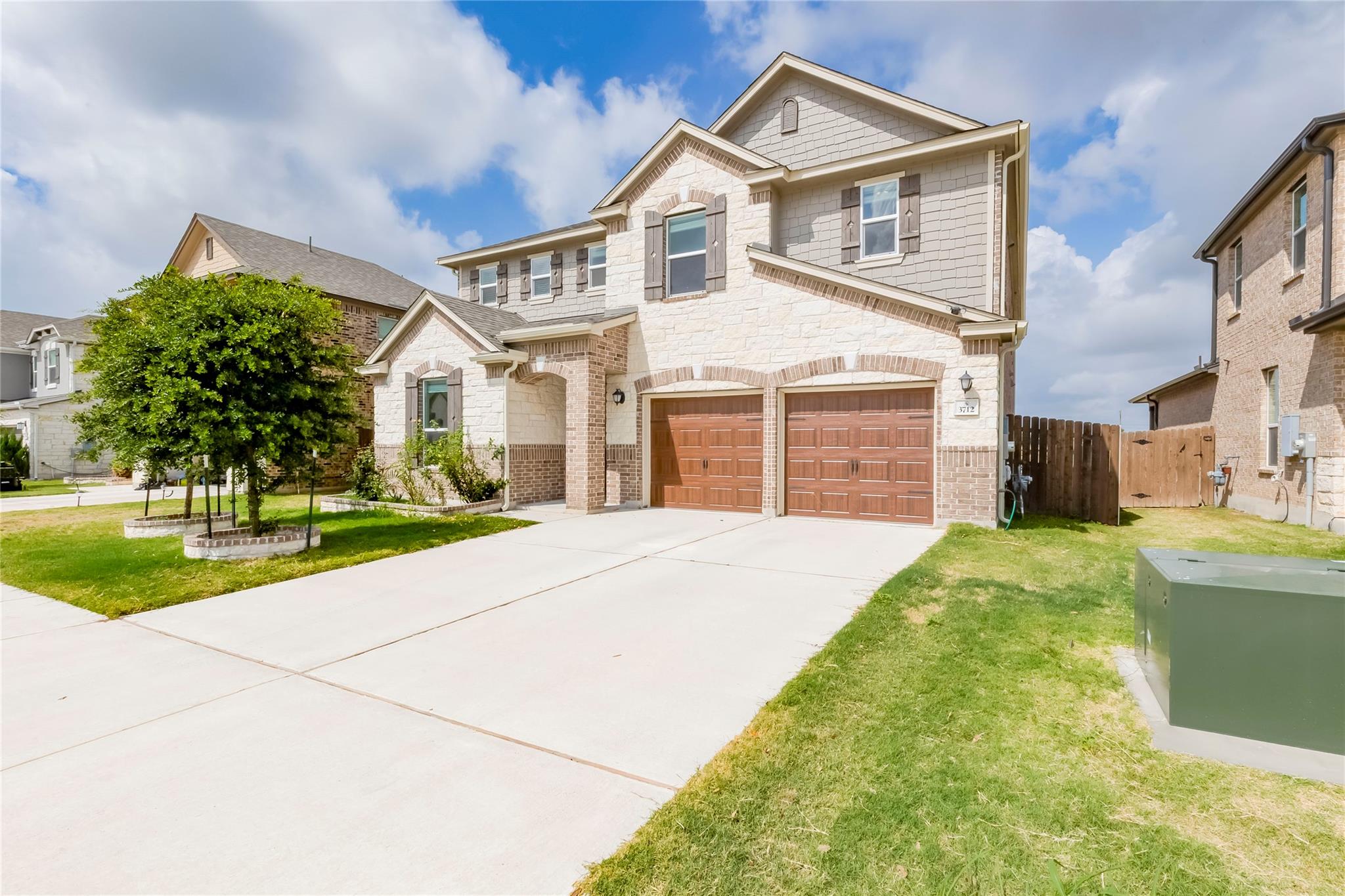 3712 Forino DR, Round Rock, TX 78665 photo 2