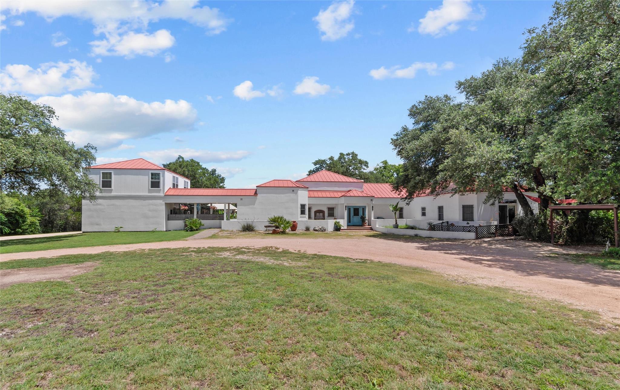 6750 Lakeview DR, Salado, TX 76571 photo 2