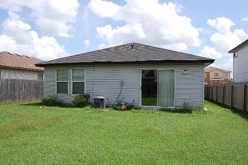 3851 Cherokee BLVD, New Braunfels, TX 78132 photo 4