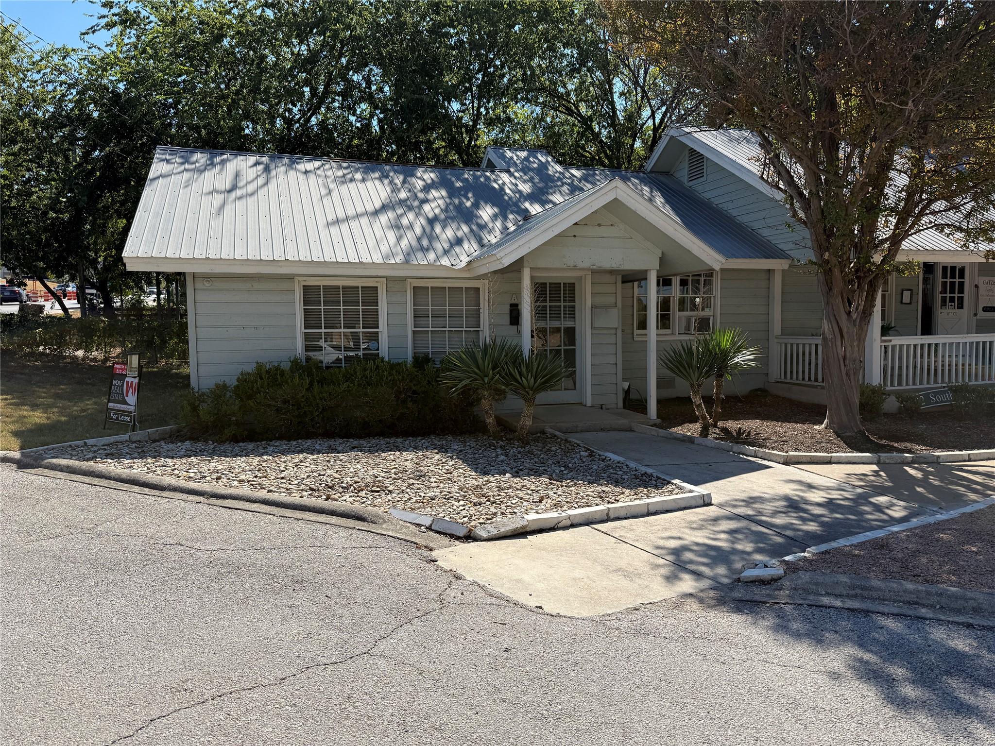 202 Austin Ave #101, Georgetown, TX 78626 photo 3