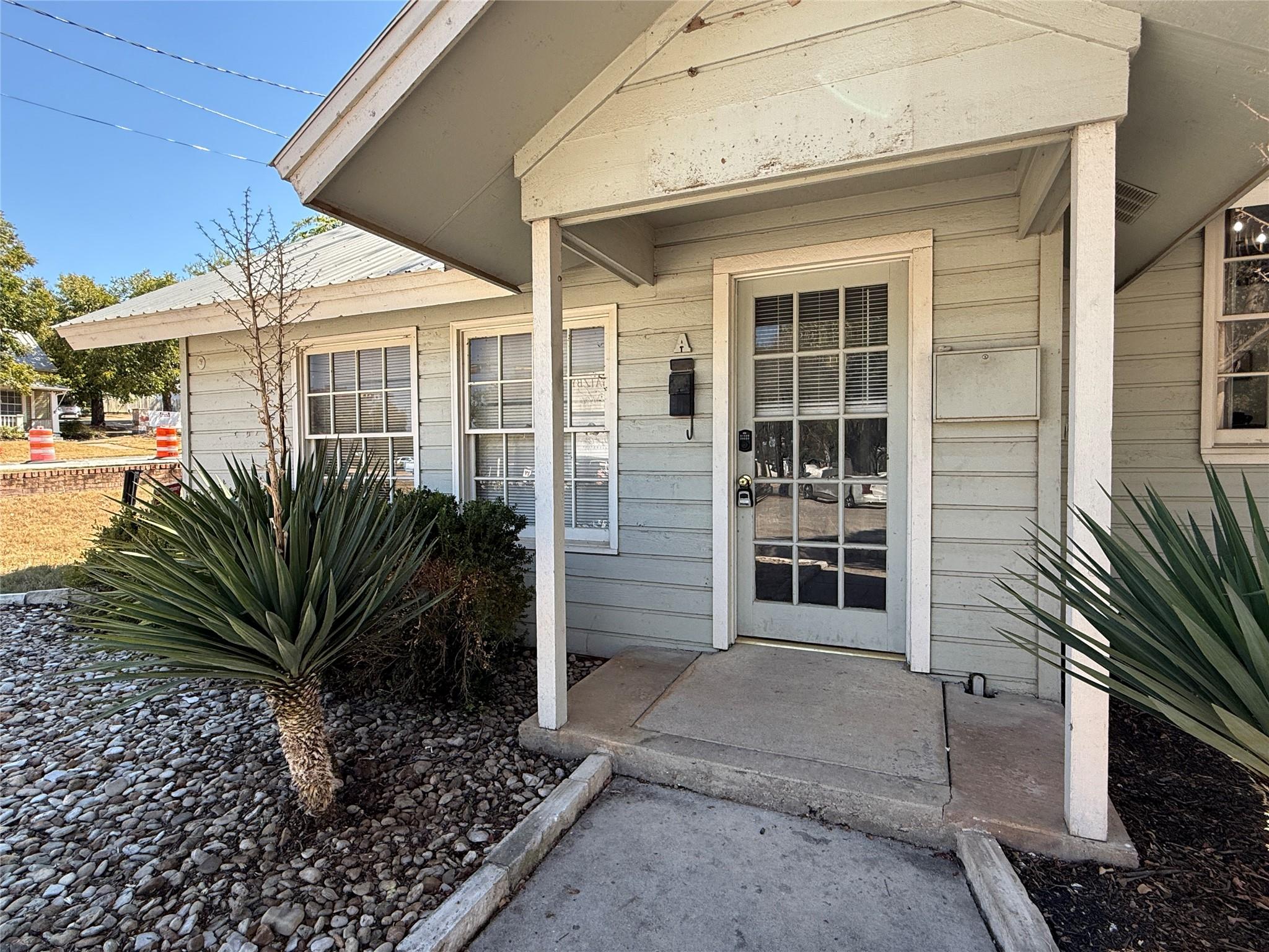 202 Austin Ave #101, Georgetown, TX 78626 photo 4
