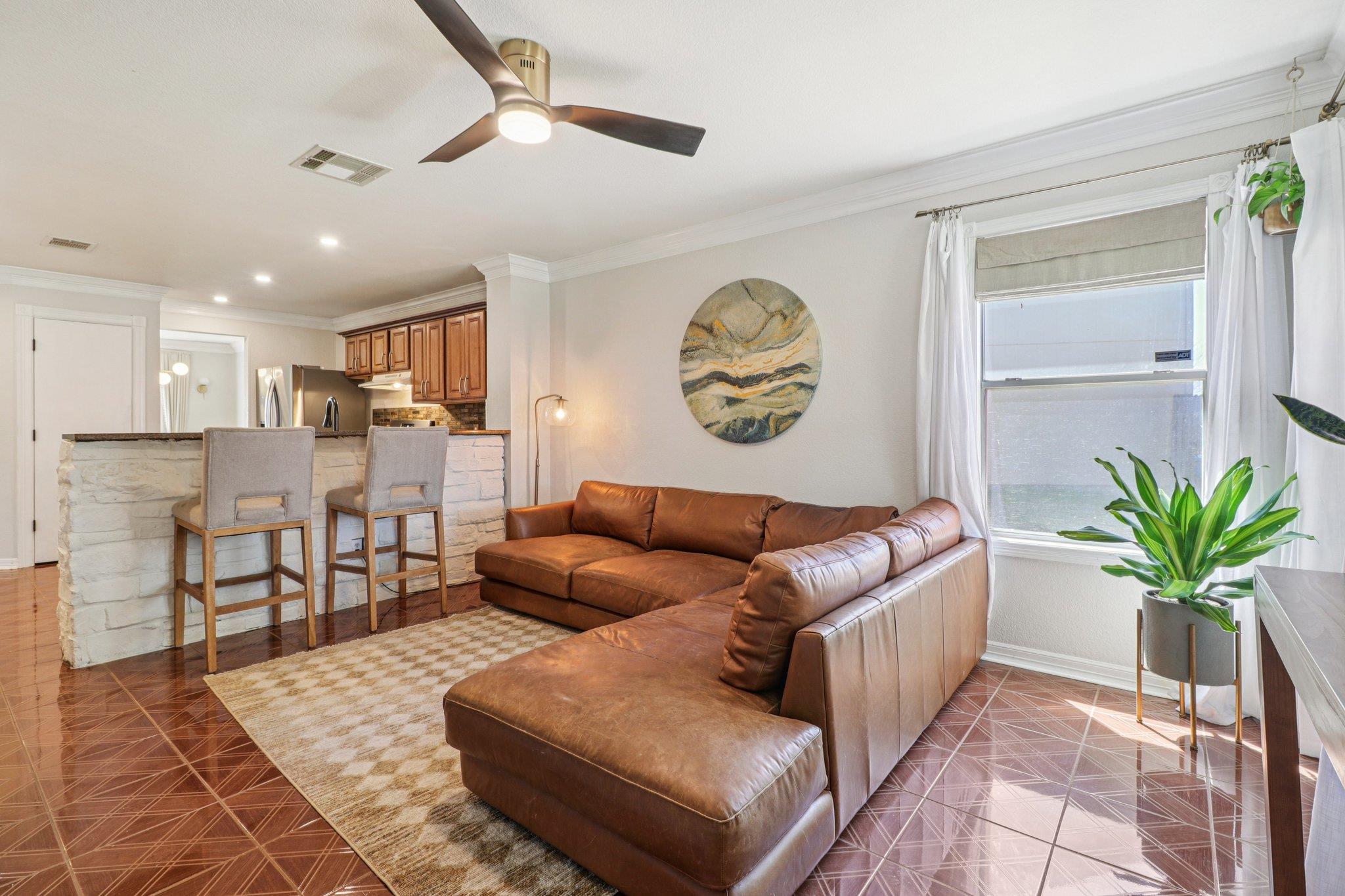 13508 Sierra Wind LN, Elgin, TX 78621 photo 4
