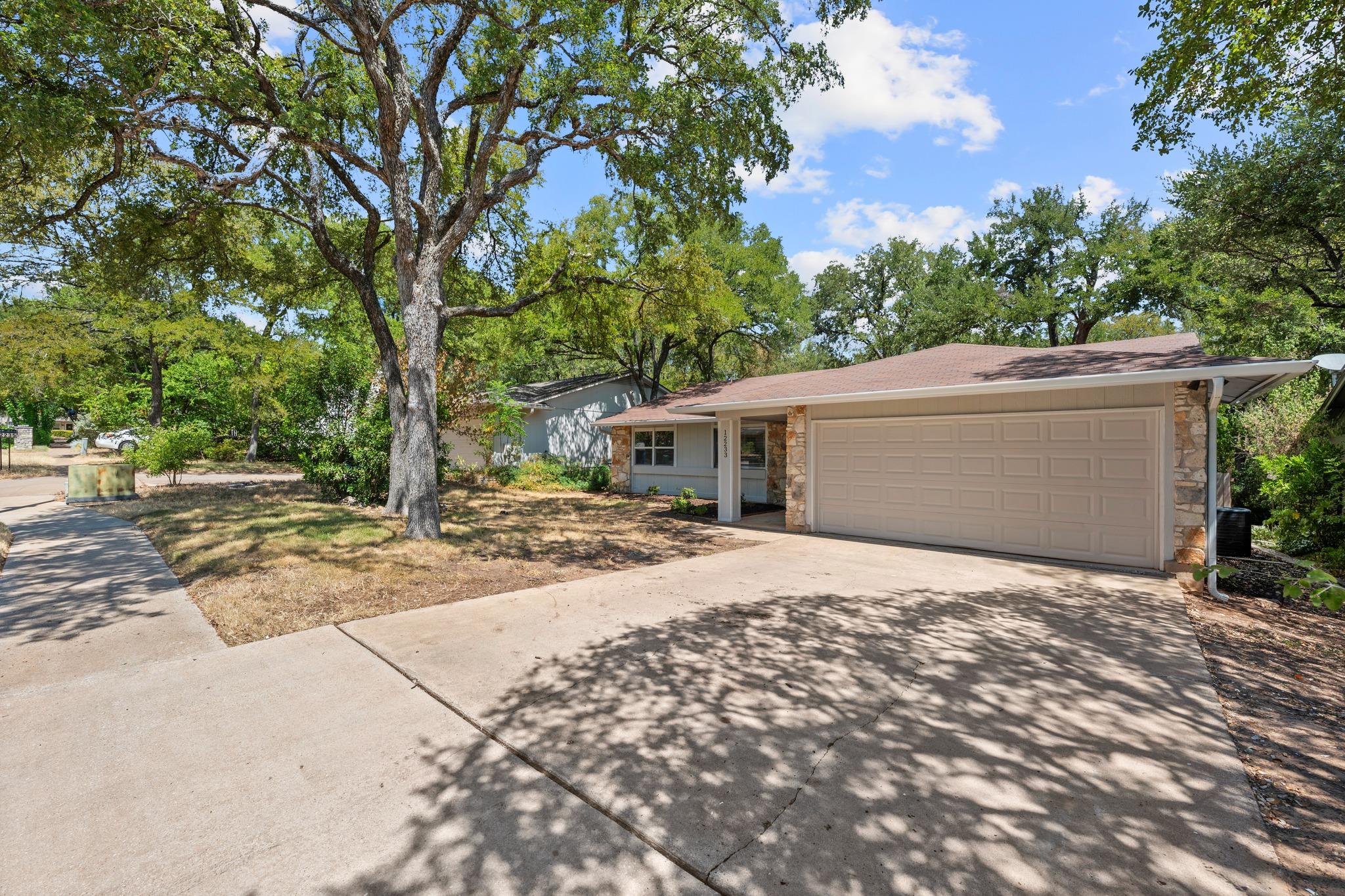 12233 Forsythe DR, Austin, TX 78759 photo 3