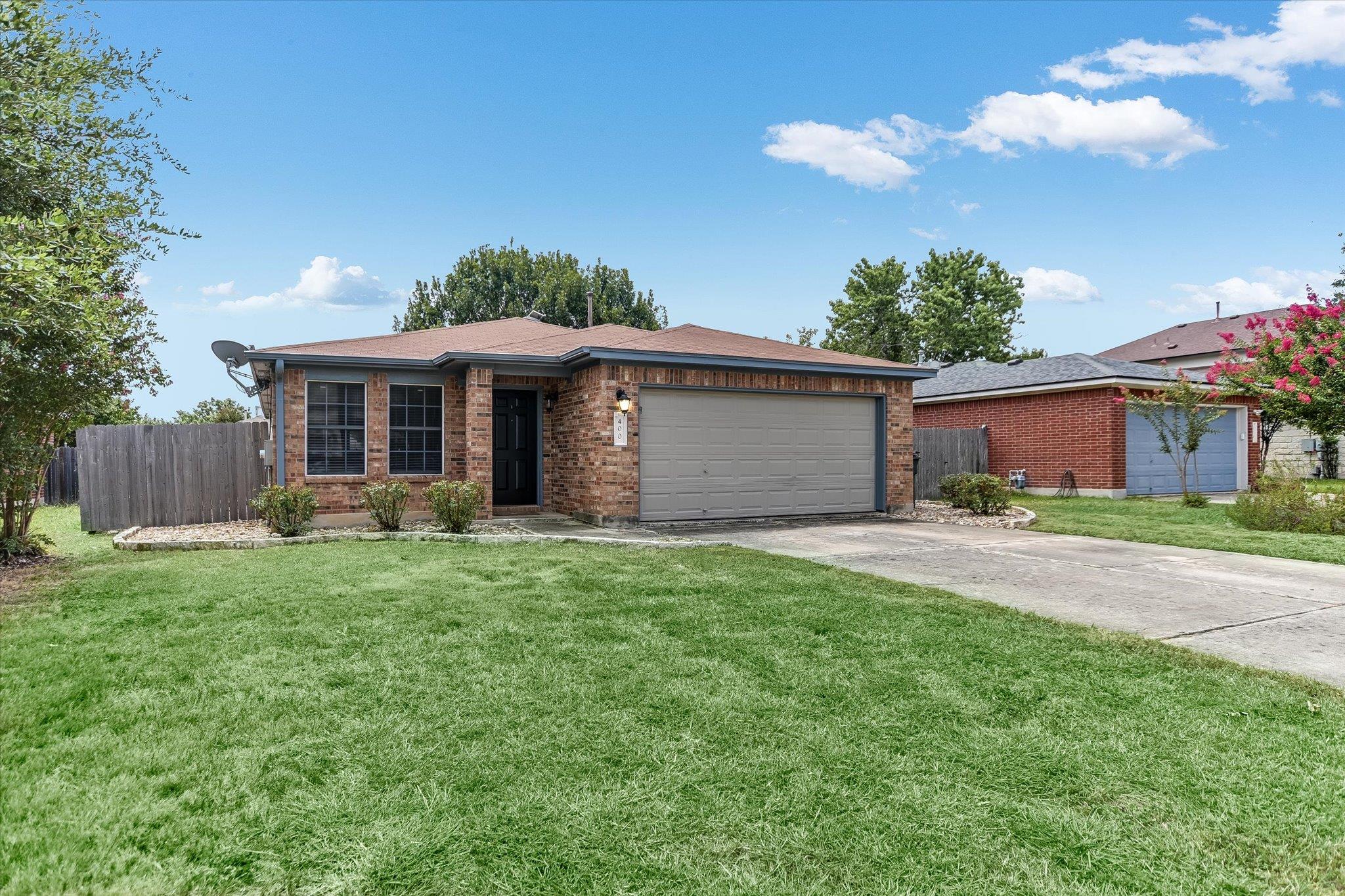 400 Ashbury DR, Leander, TX 78641 photo 5