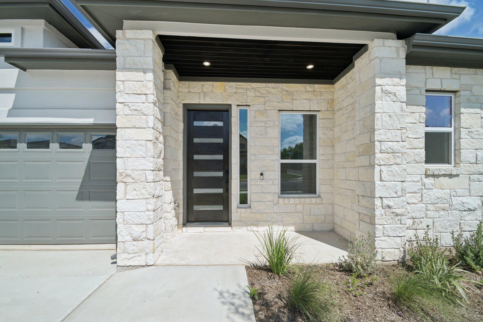 2259 Sarabanda ST, Round Rock, TX 78681 photo 3