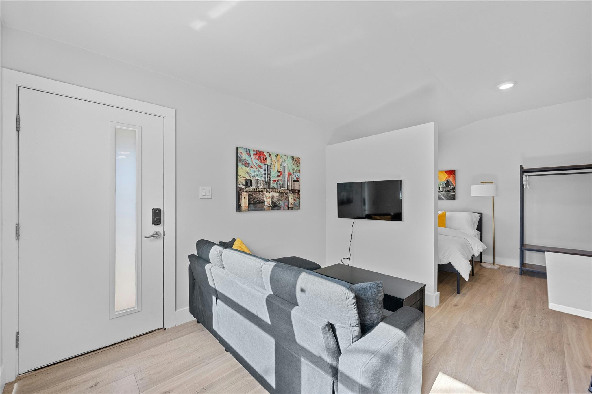 2201 Leon ST, Austin, TX 78705 photo 5