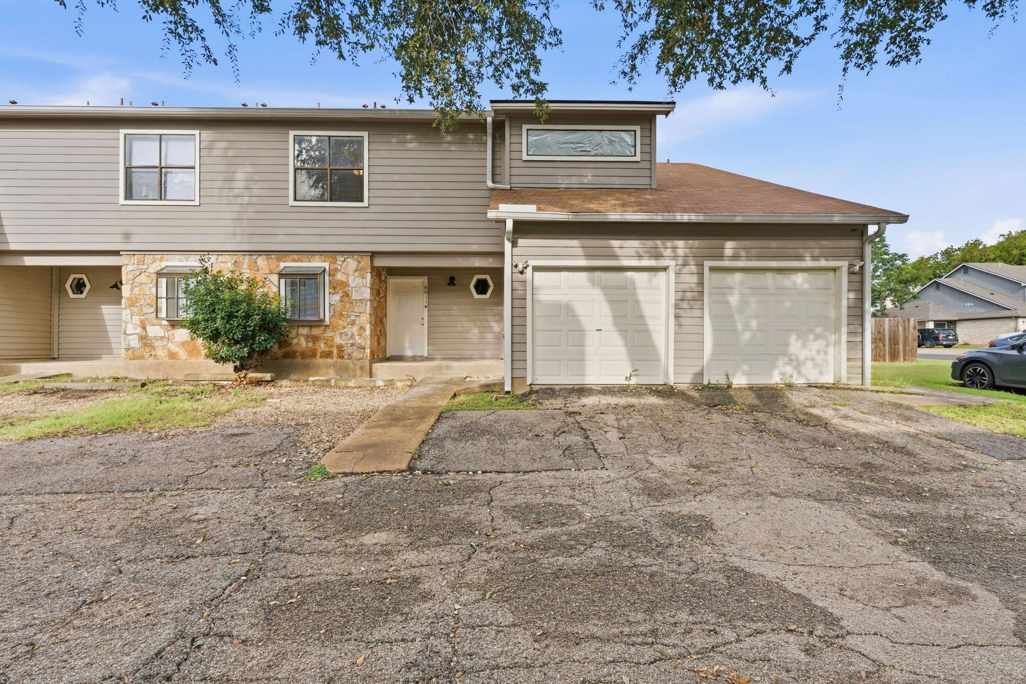 8811 Schick RD, Austin, TX 78729 photo 5