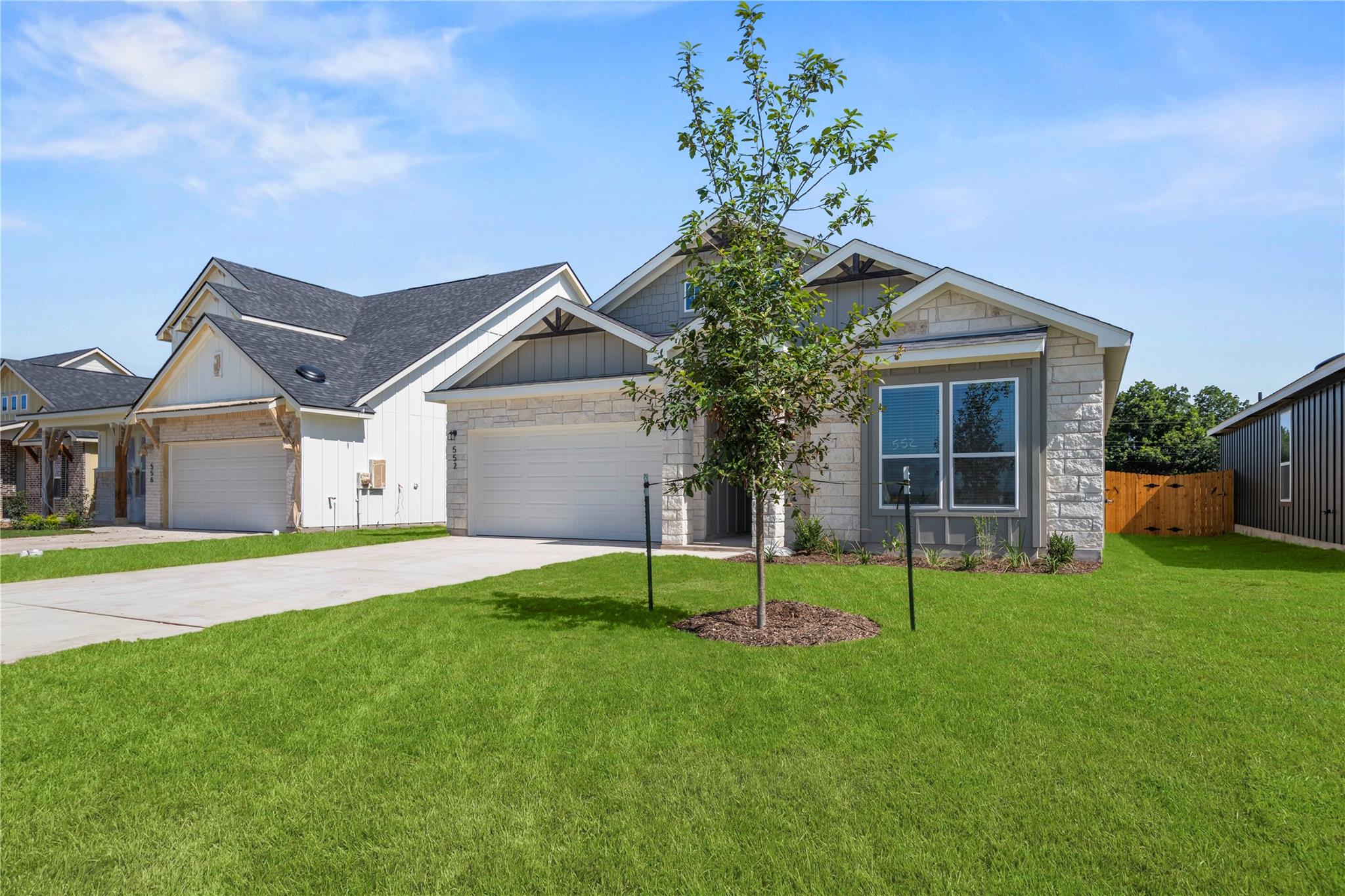 552 Gus LOOP, Georgetown, TX 78626 photo 3