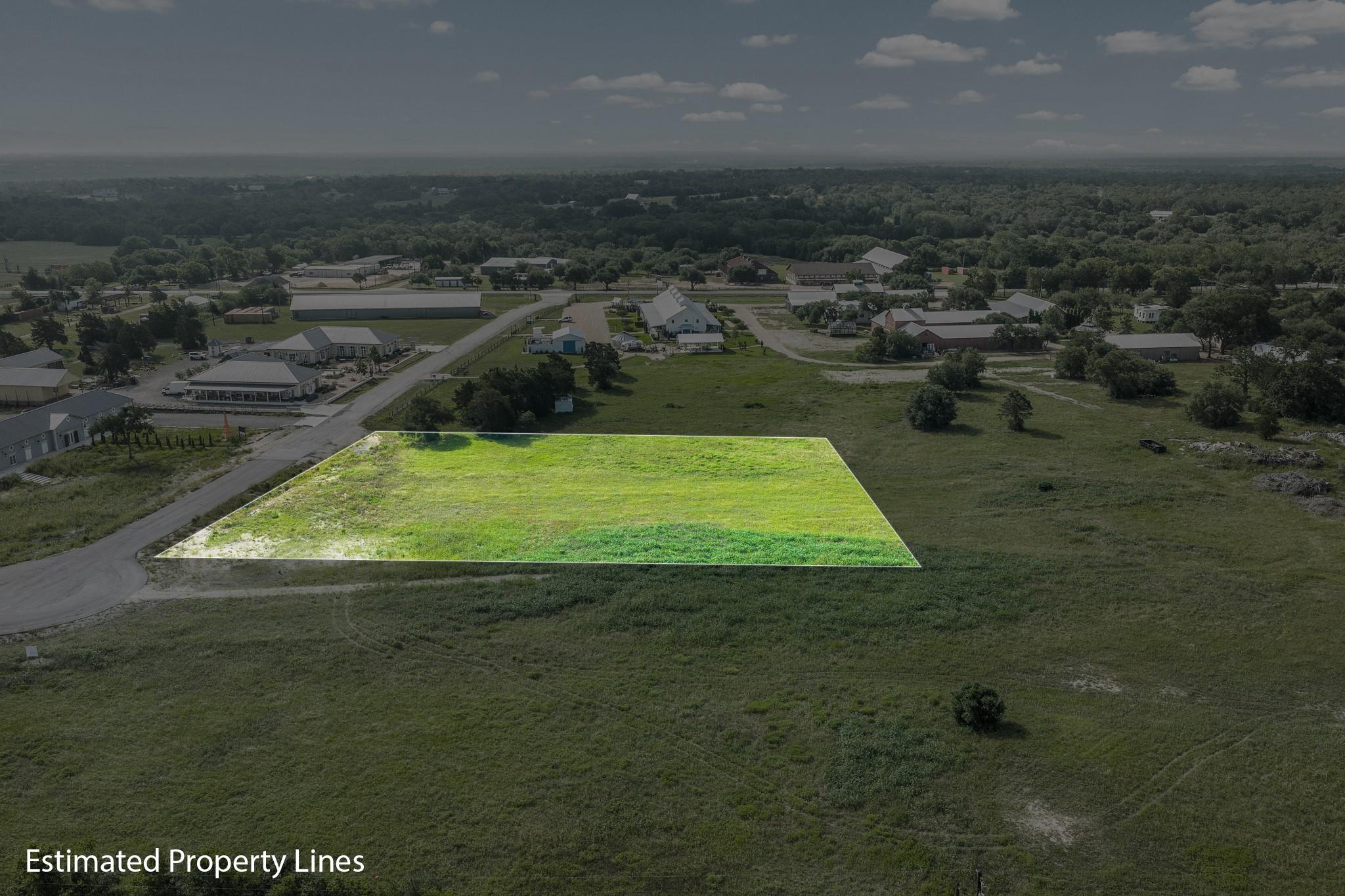 109 Compound LN, Round Top, TX 78954 photo 3