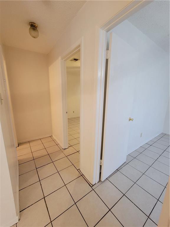 1609 Jones ST #A, Taylor, TX 76574 photo 5