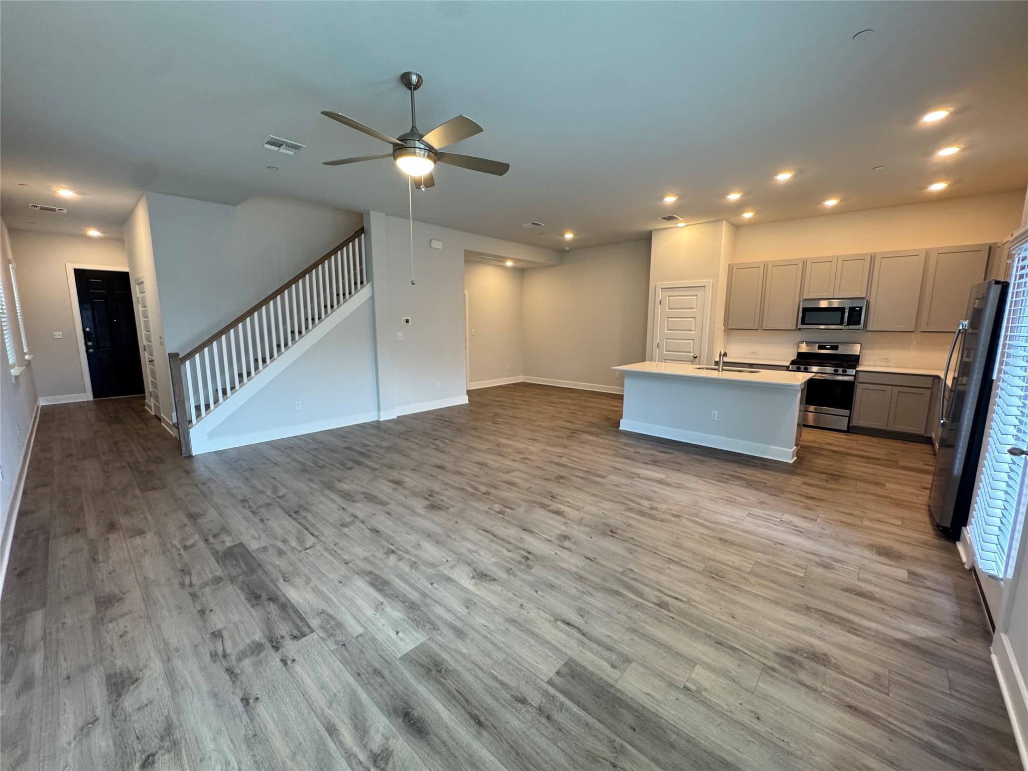 3000 Chisholm Trail RD #20, Round Rock, TX 78681 photo 2