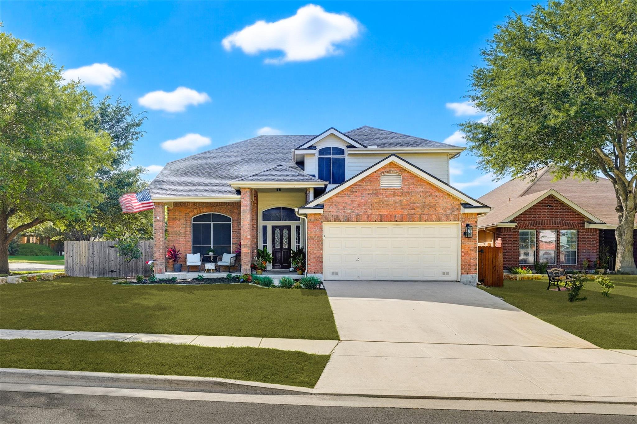 518 BANDERA CIR CIR, New Braunfels, TX 78130 photo 3