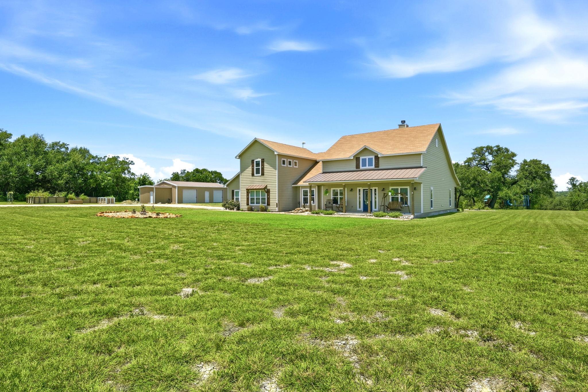 450 County Road 204, Liberty Hill, TX 78642 photo 5