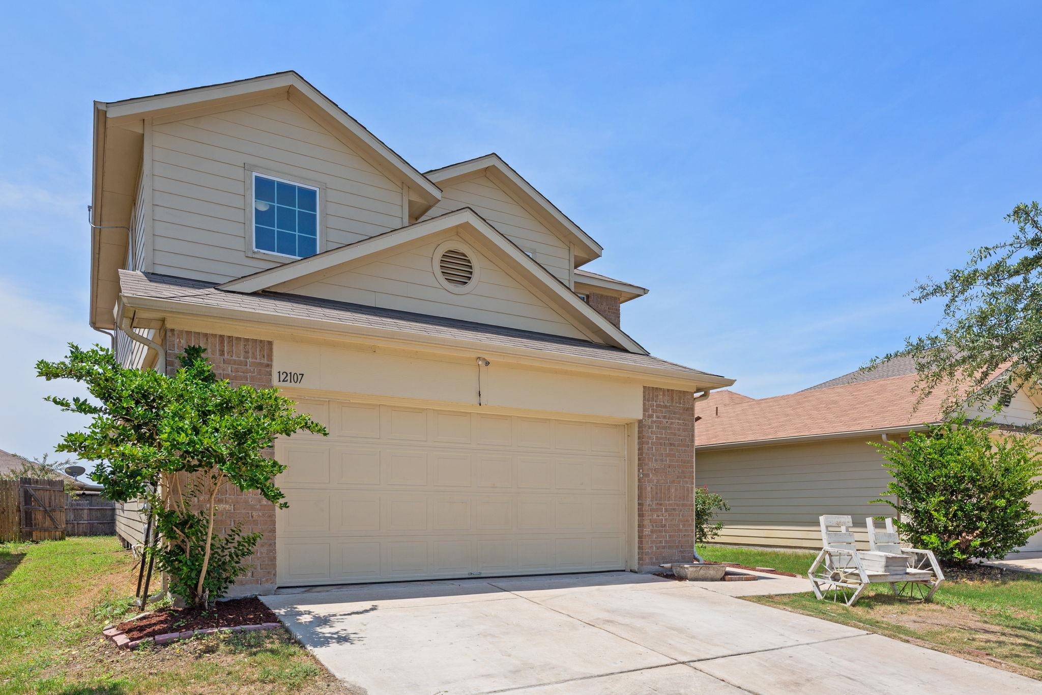 12107 Jamie DR, Manor, TX 78653 photo 4
