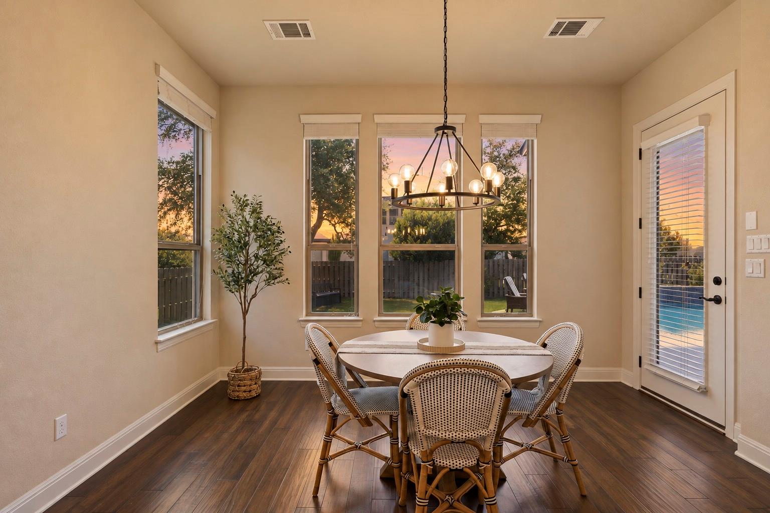 16313 Leopold TRL, Austin, TX 78738 photo 4