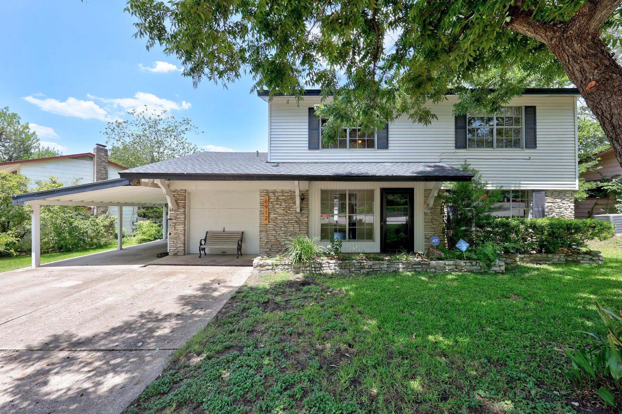 6912 Langston DR, Austin, TX 78723 photo 2