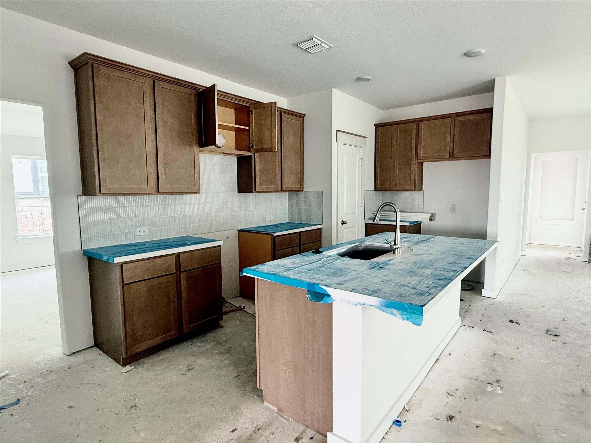 20416 Gillbrand RD, Manor, TX 78653 photo 3
