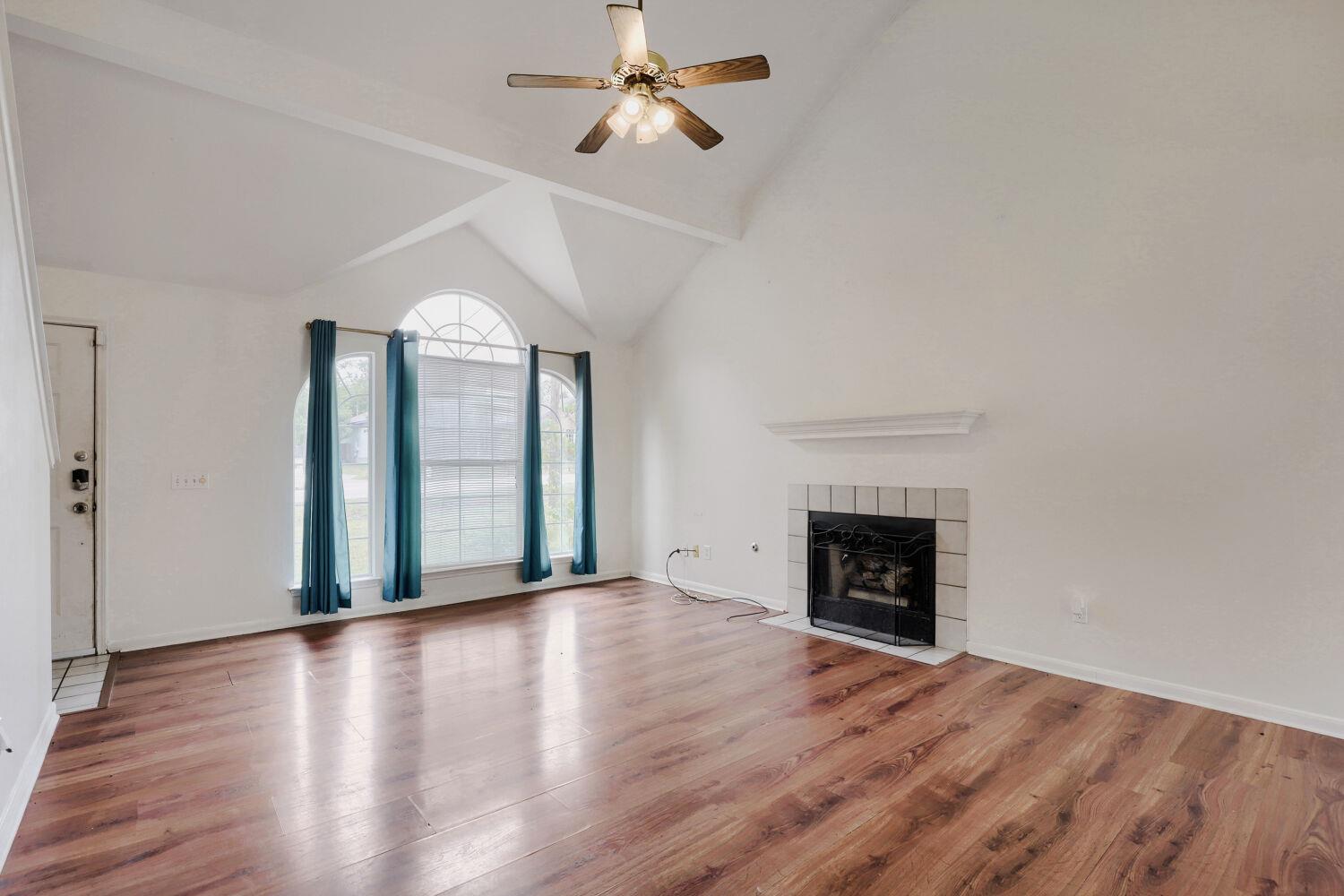 1910 Ireland DR, Leander, TX 78641 photo 5