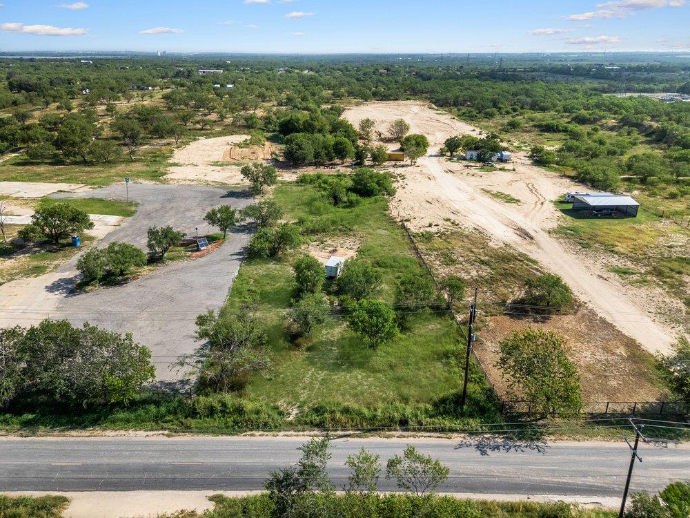 3059 Wright Carpenter RD, San Antonio, TX 78221 photo 3