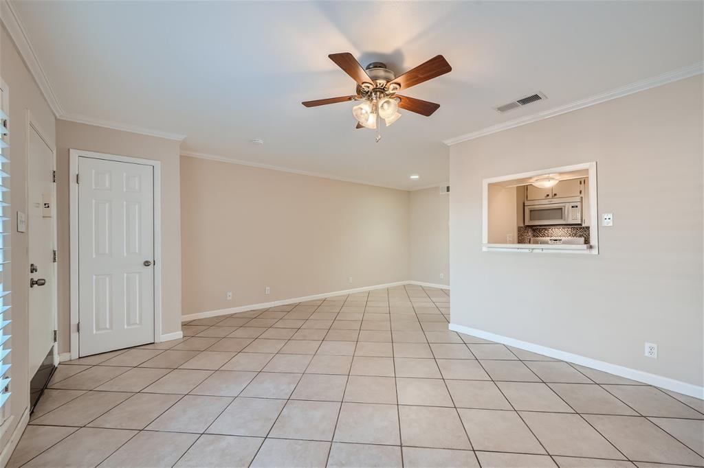 7920 Rockwood LN #203, Austin, TX 78757 photo 4