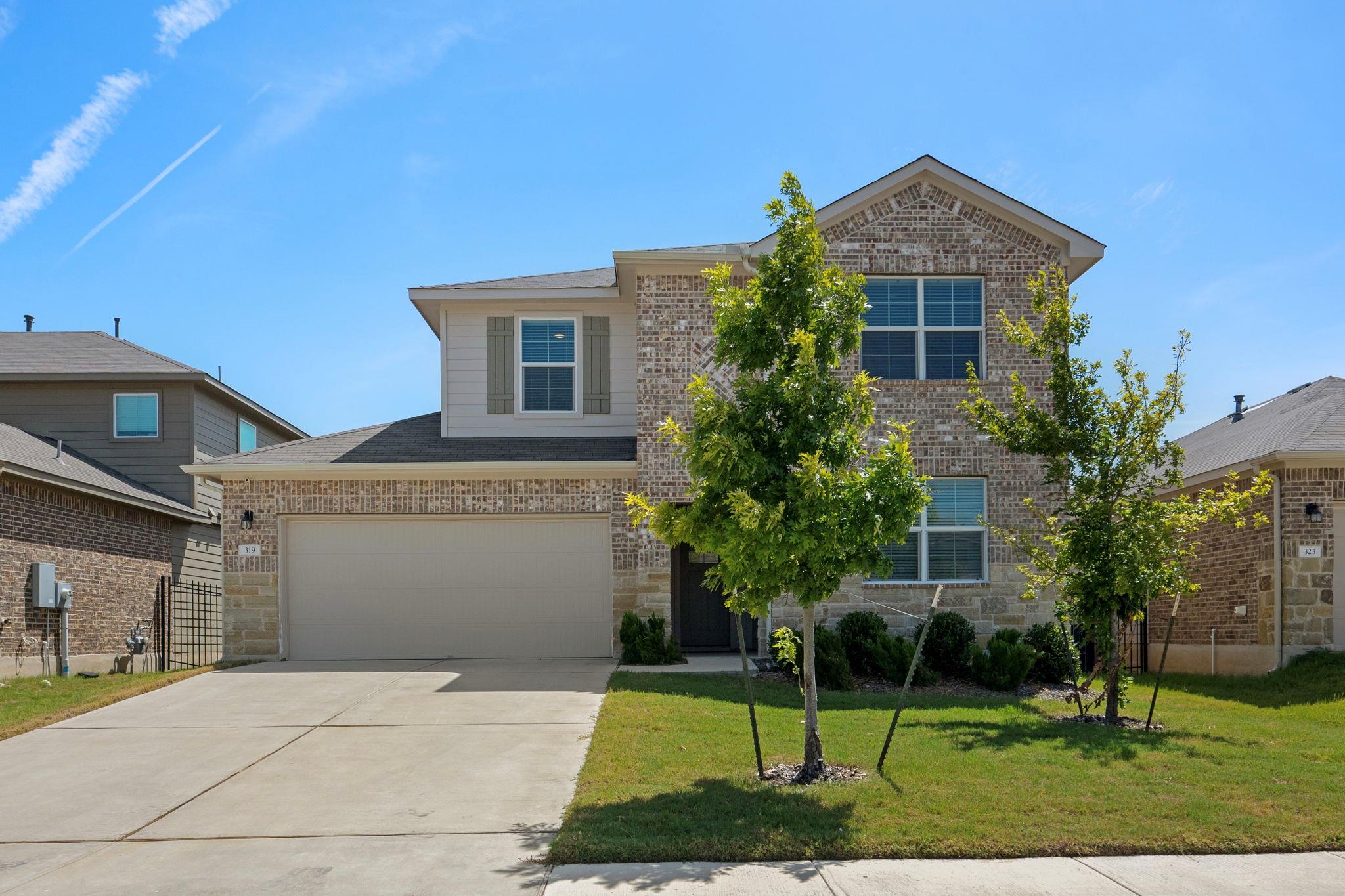 319 Arrowhead Vine ST, Leander, TX 78641 photo 2