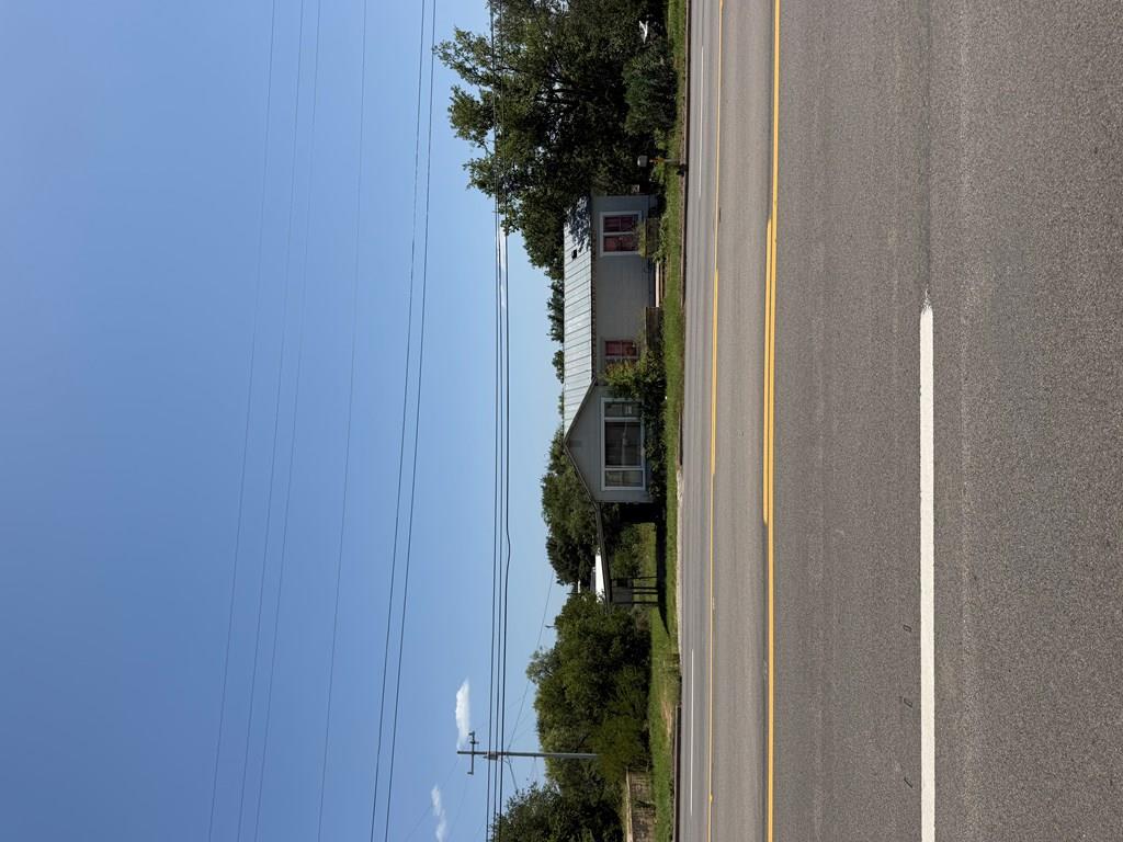 504 Young ST, Llano, TX 78643 photo 2