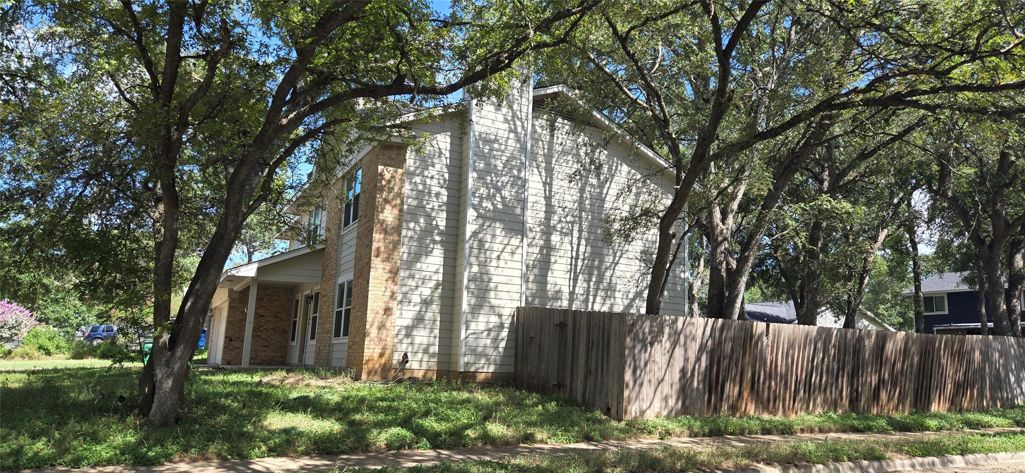 2800 Norfolk DR, Austin, TX 78745 photo 2