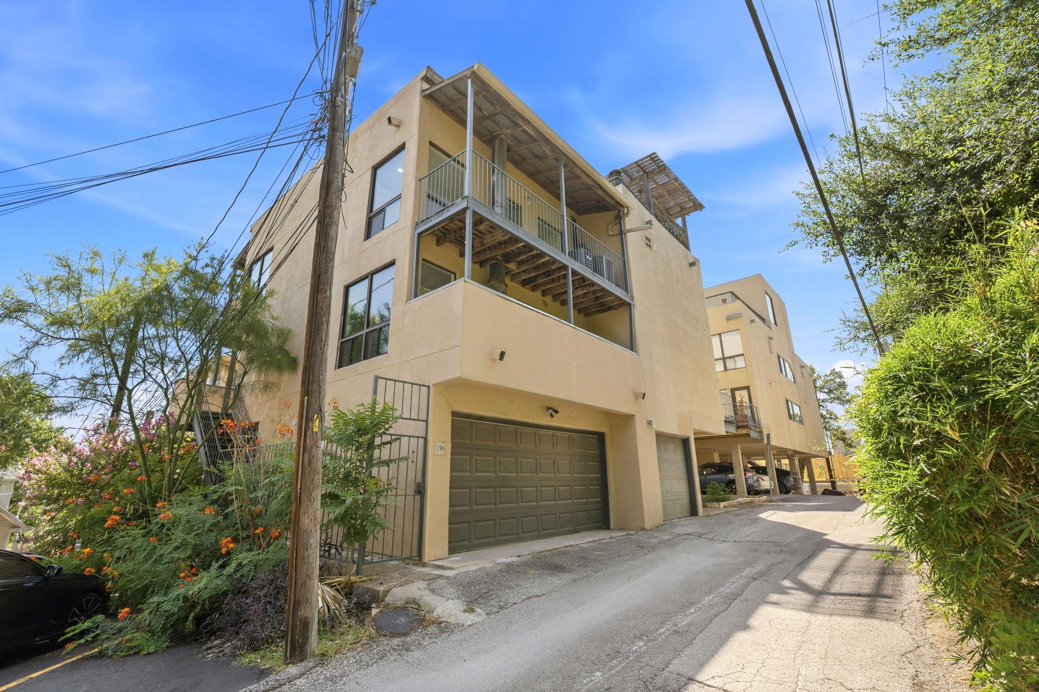 Encinal Condo