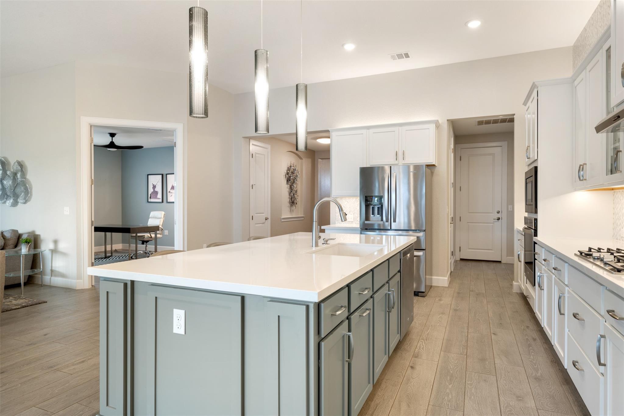 1012 Quarry Point PASS, Leander, TX 78641 photo 5