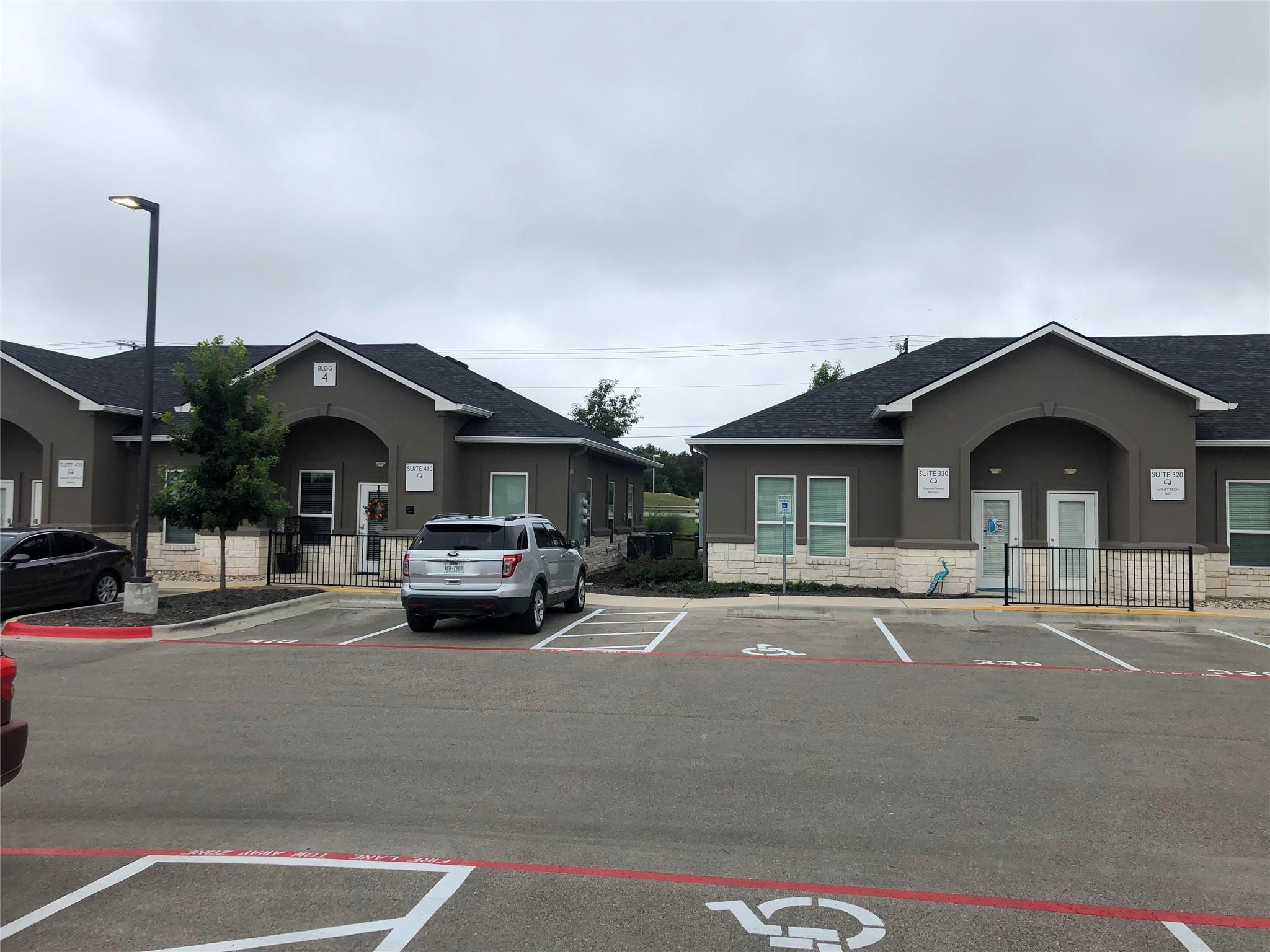 660 Bagdad RD #140, Leander, TX 78641 photo 5