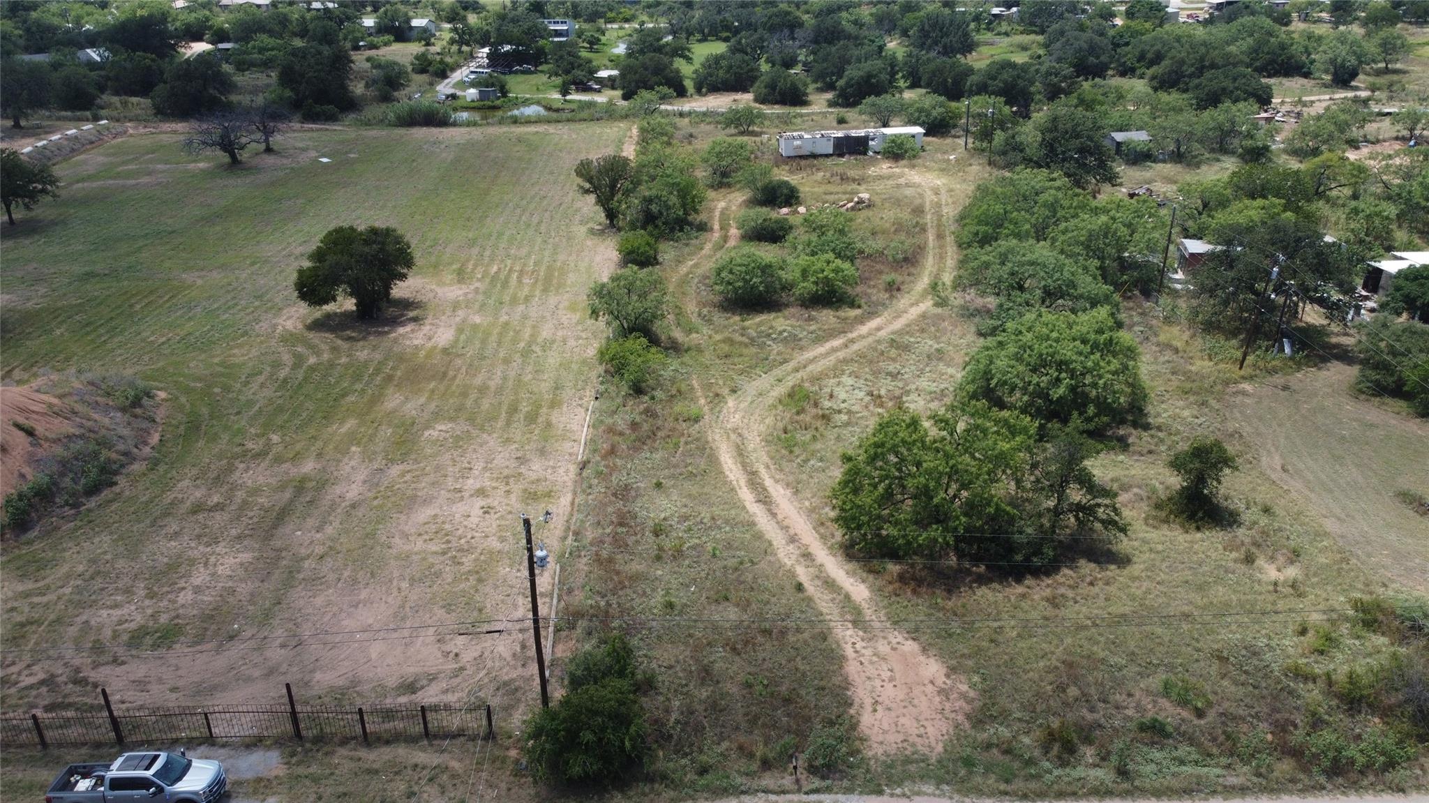 1208 Eula LN, Kingsland, TX 78639 photo 3