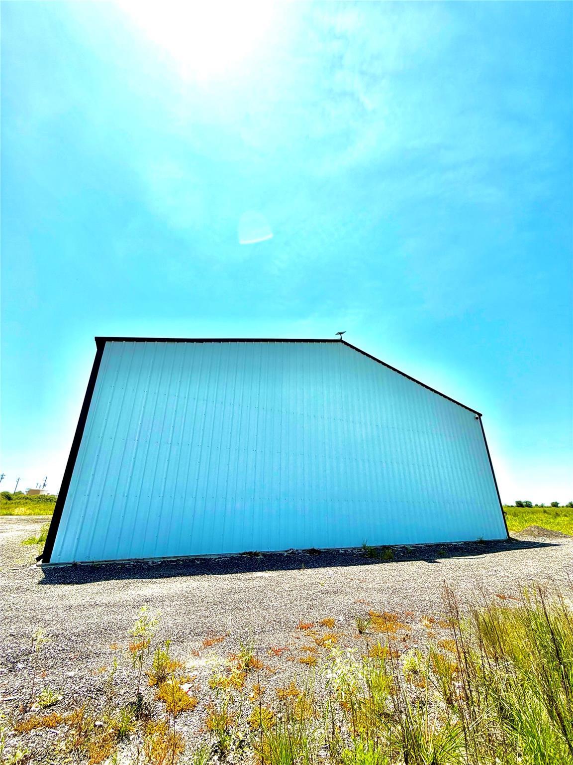 1178 Beal RD, Eagle Lake, TX 77434 photo 5