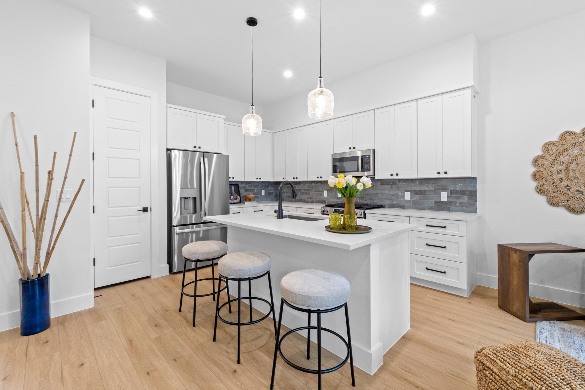 911 Calle Limon #2, Austin, TX 78702 photo 5