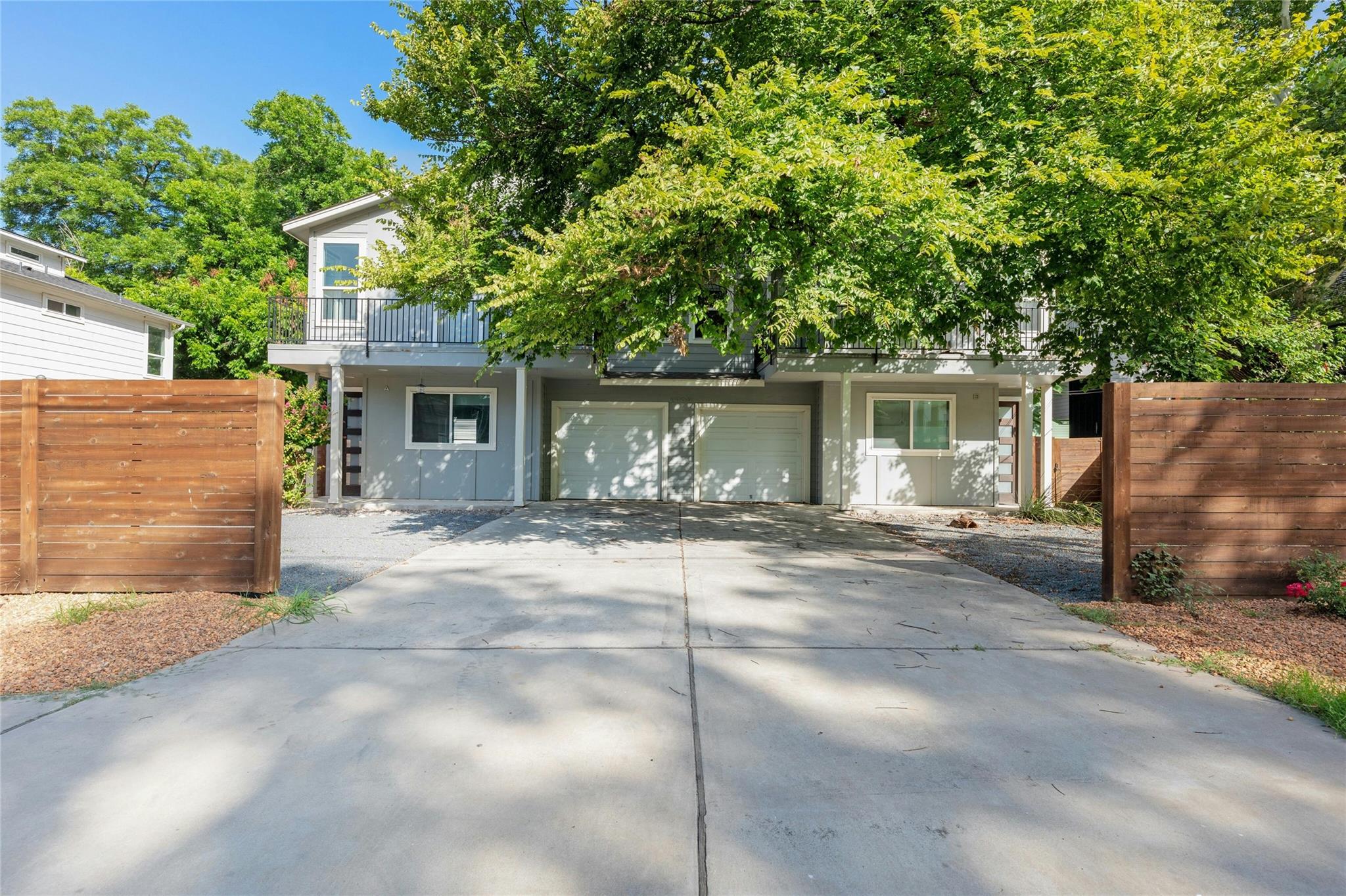 1114 Walton LN #B, Austin, TX 78721 photo 4
