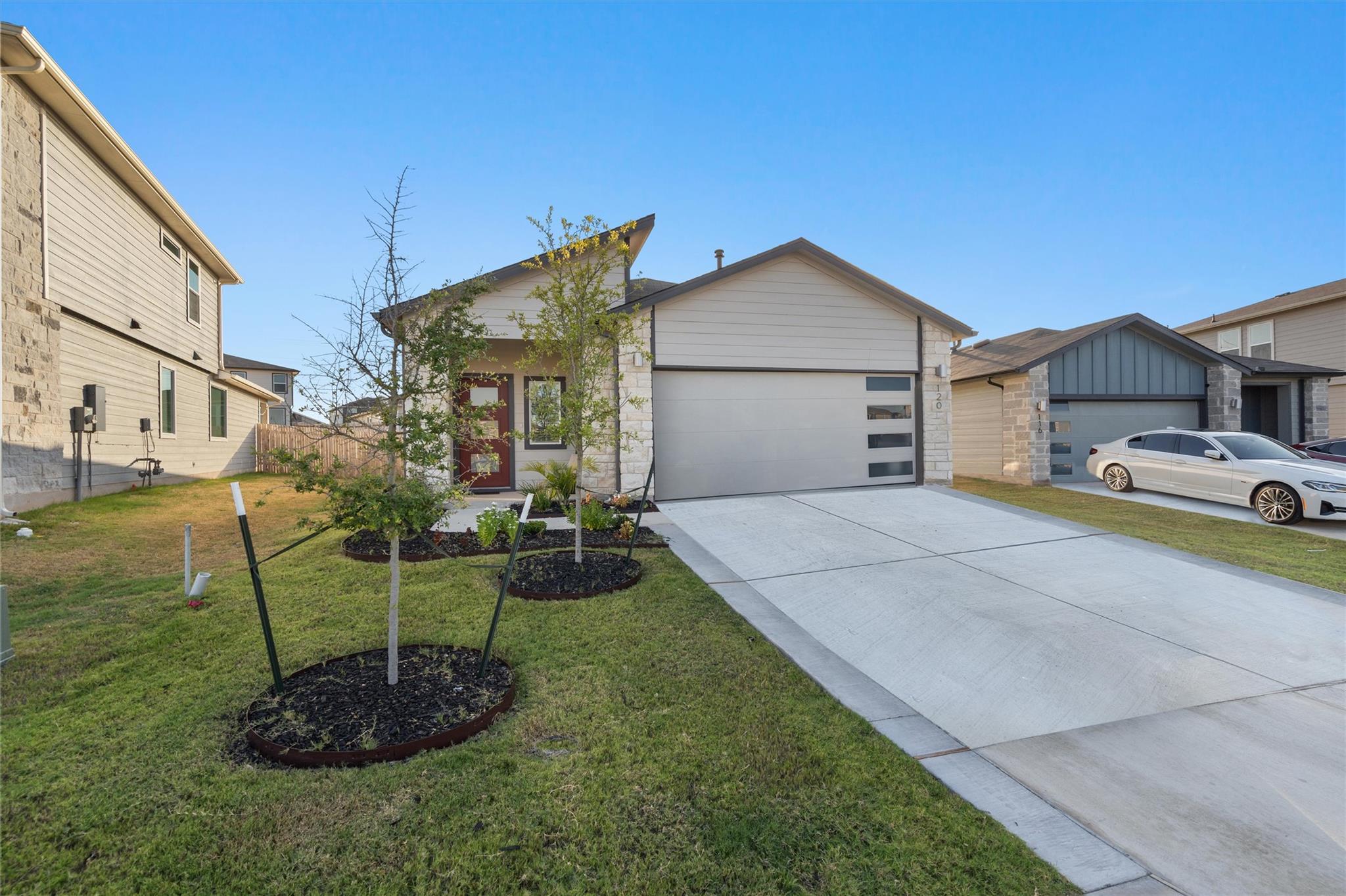 120 Scarborough WAY, San Marcos, TX 78666 photo 3
