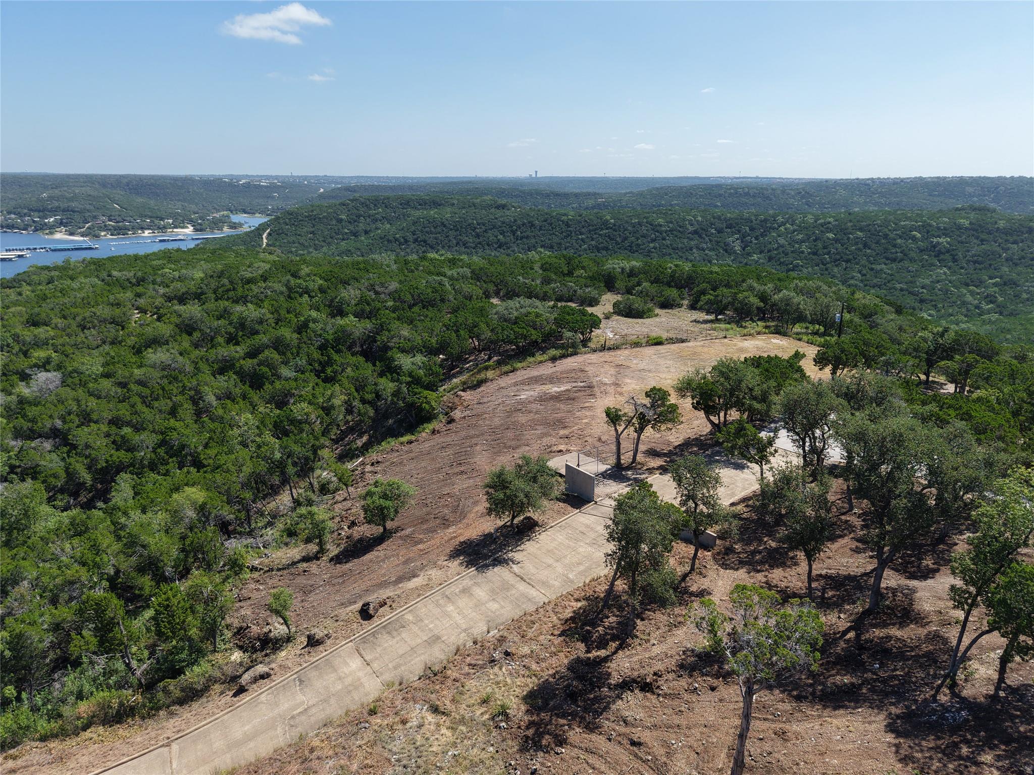 7207 Mountain TRL, Austin, TX 78732 photo 5