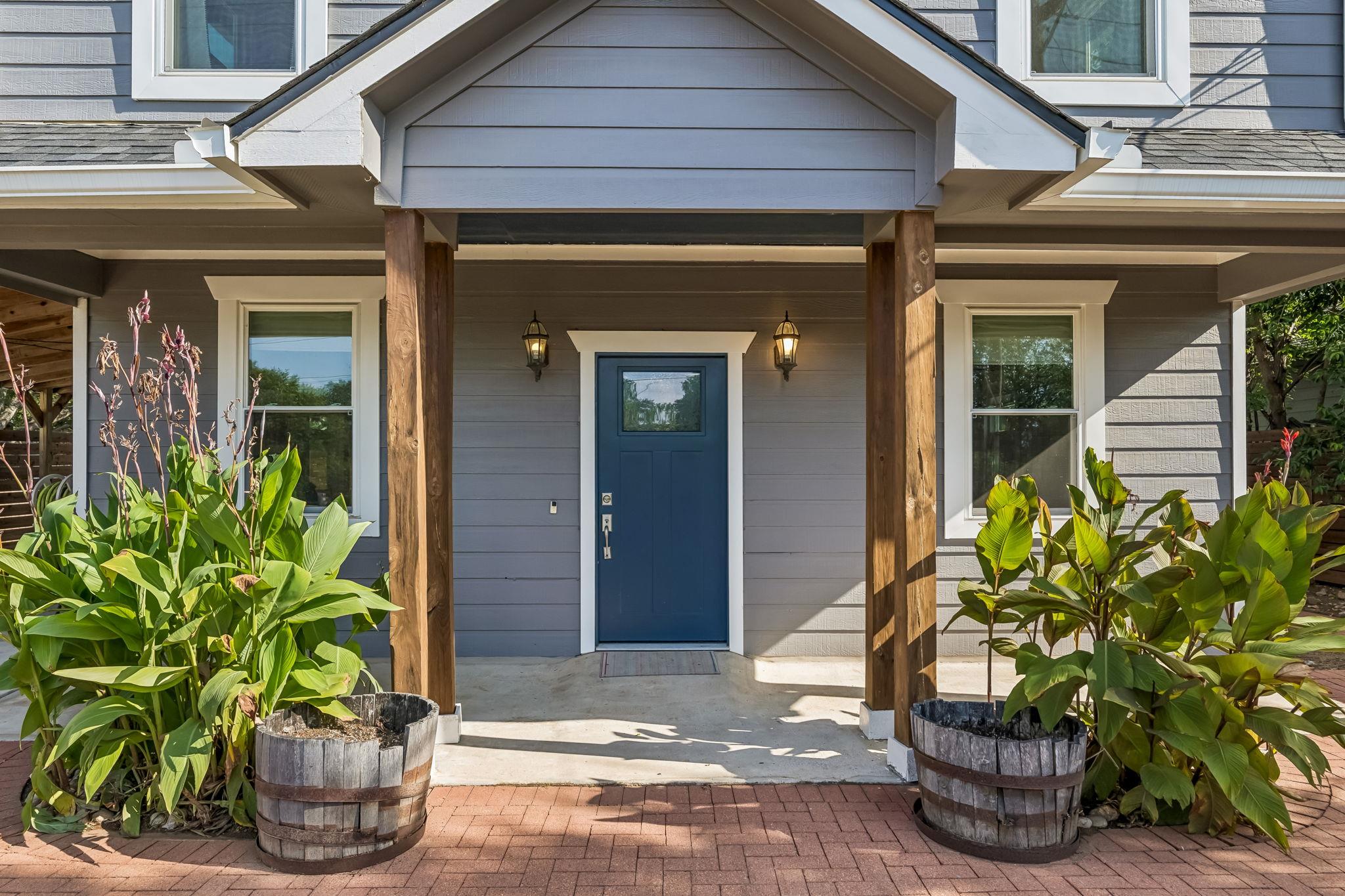 3333 12th ST, Austin, TX 78721 photo 2