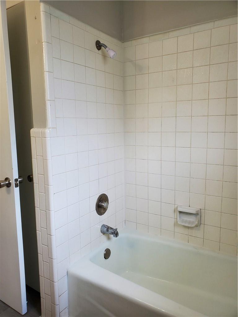 1065 Linde Ave #1065, New Braunfels, TX 78130 photo 4