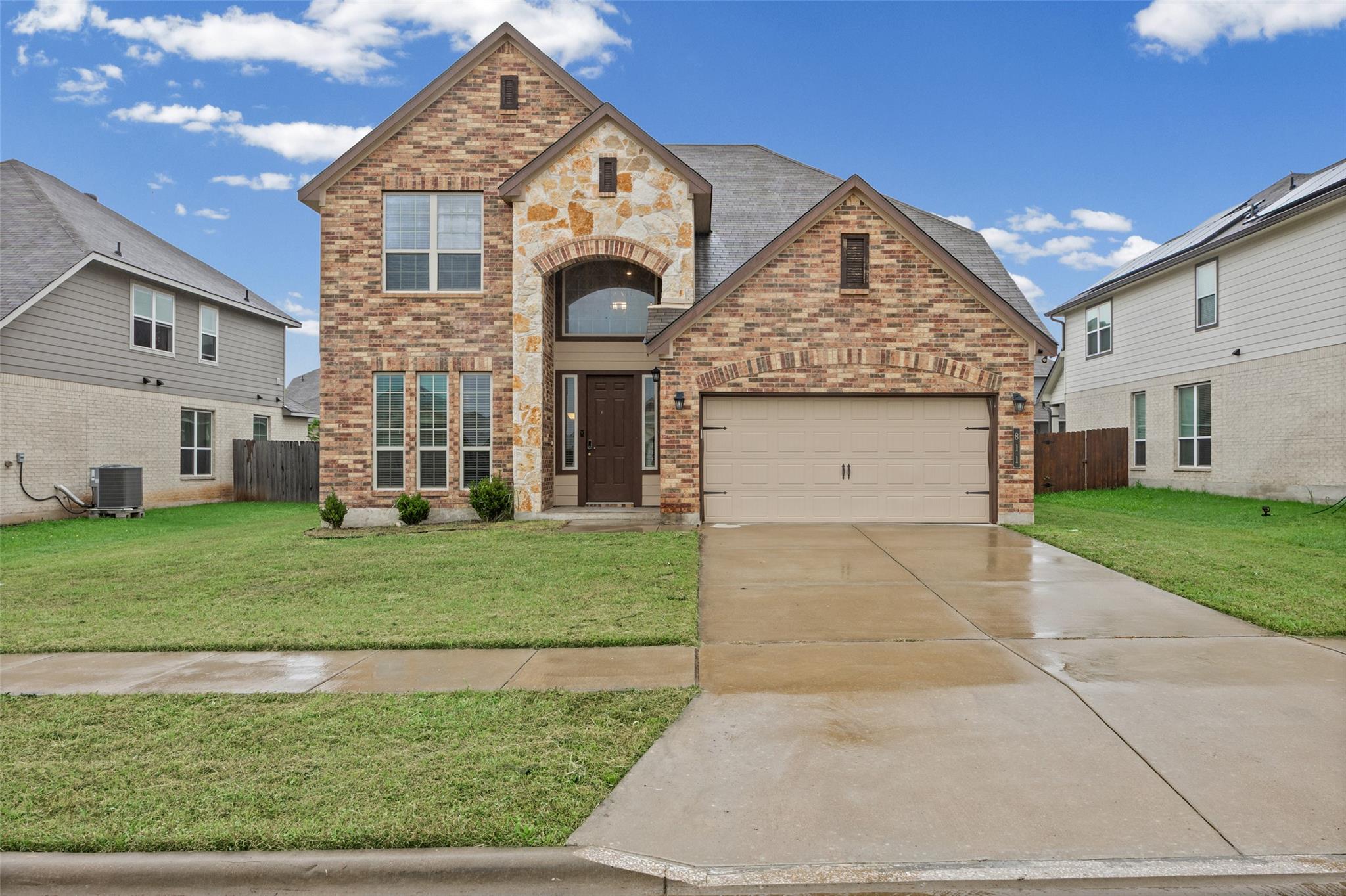 811 Clanton CV, Killeen, TX 76542 photo 2
